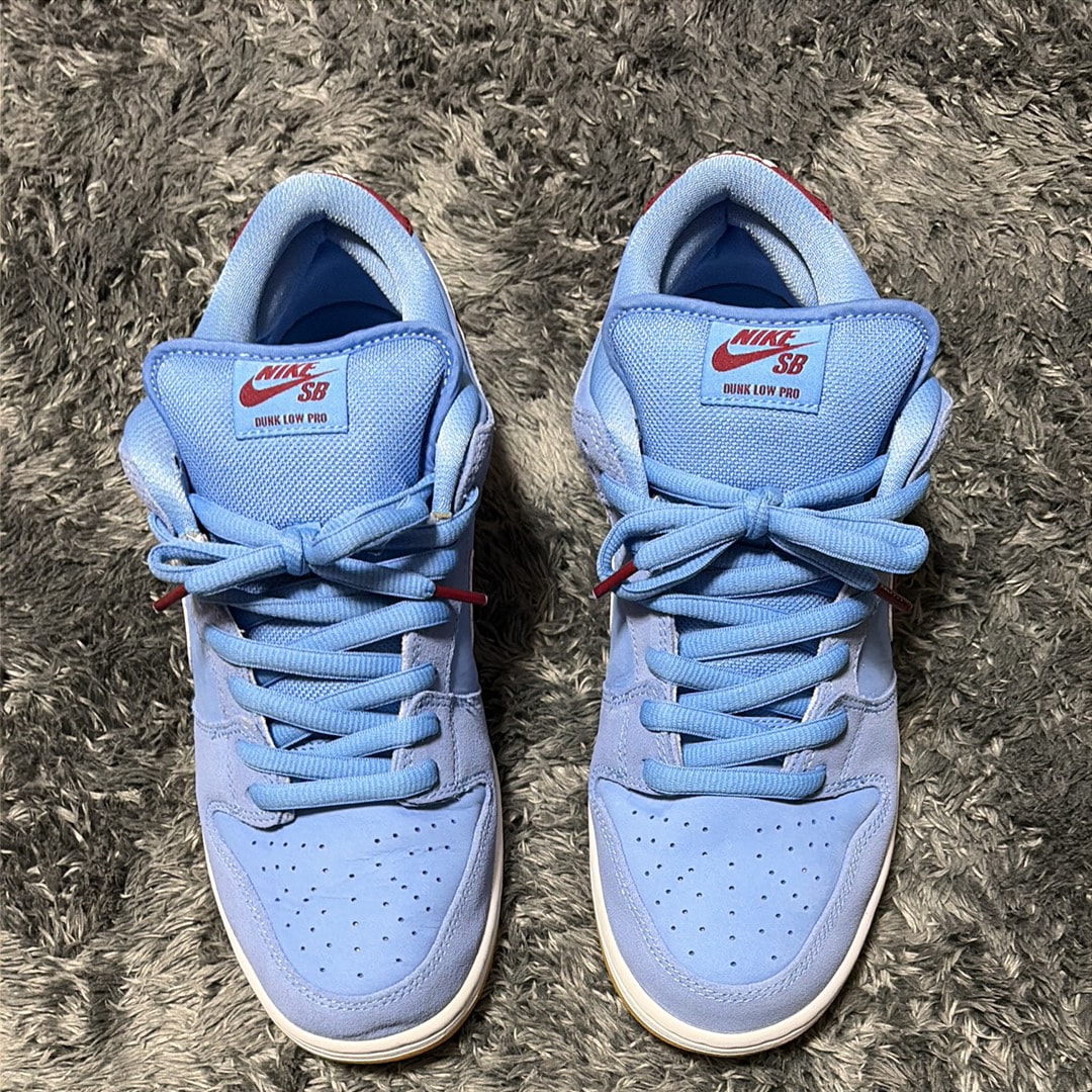 Nike SB Dunk Low Pro "Philadelphia Phillies/Valor Blue and Team Maroon"