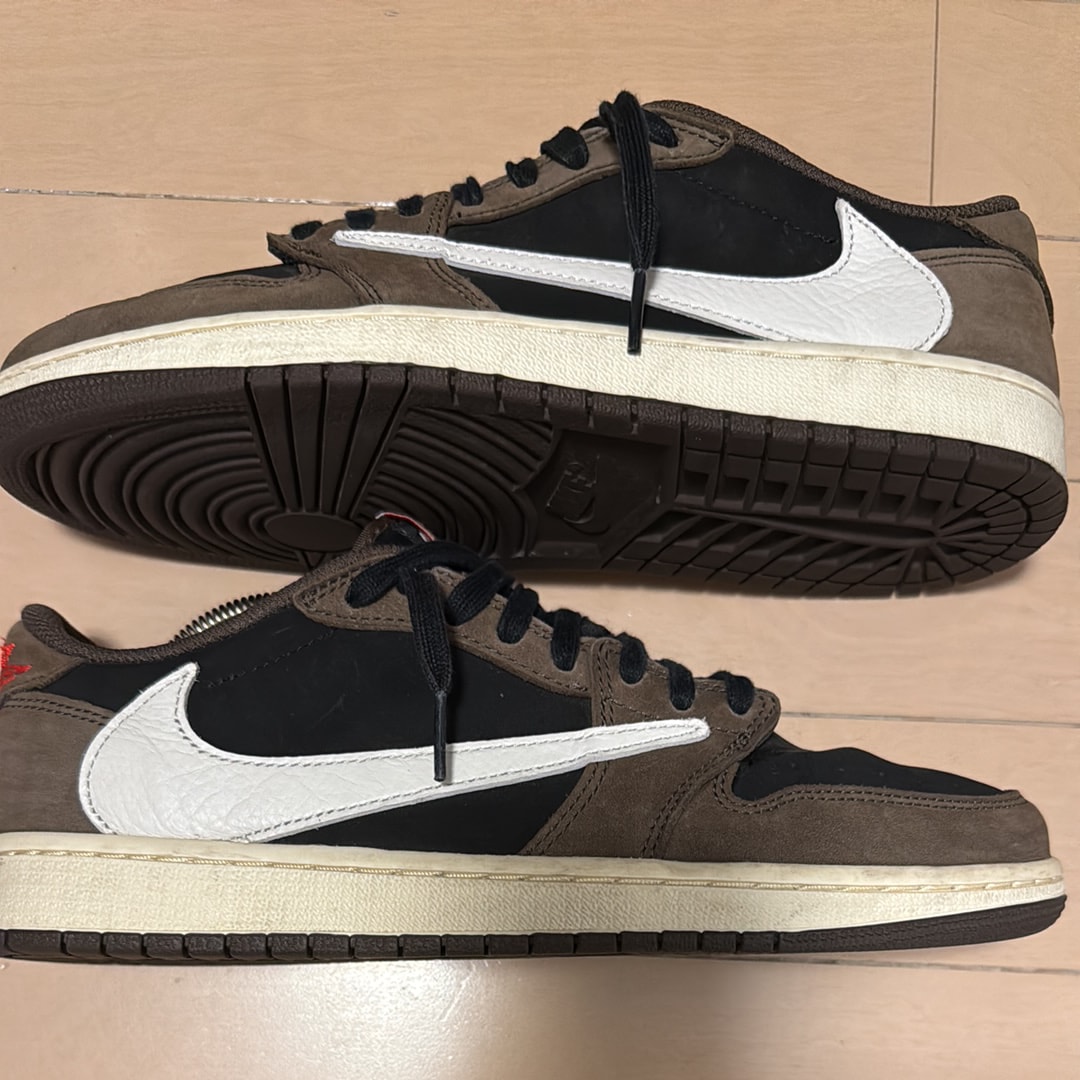 Travis Scott × Nike Air Jordan 1 Low OG SP-T  "Black/Dark Mocha"