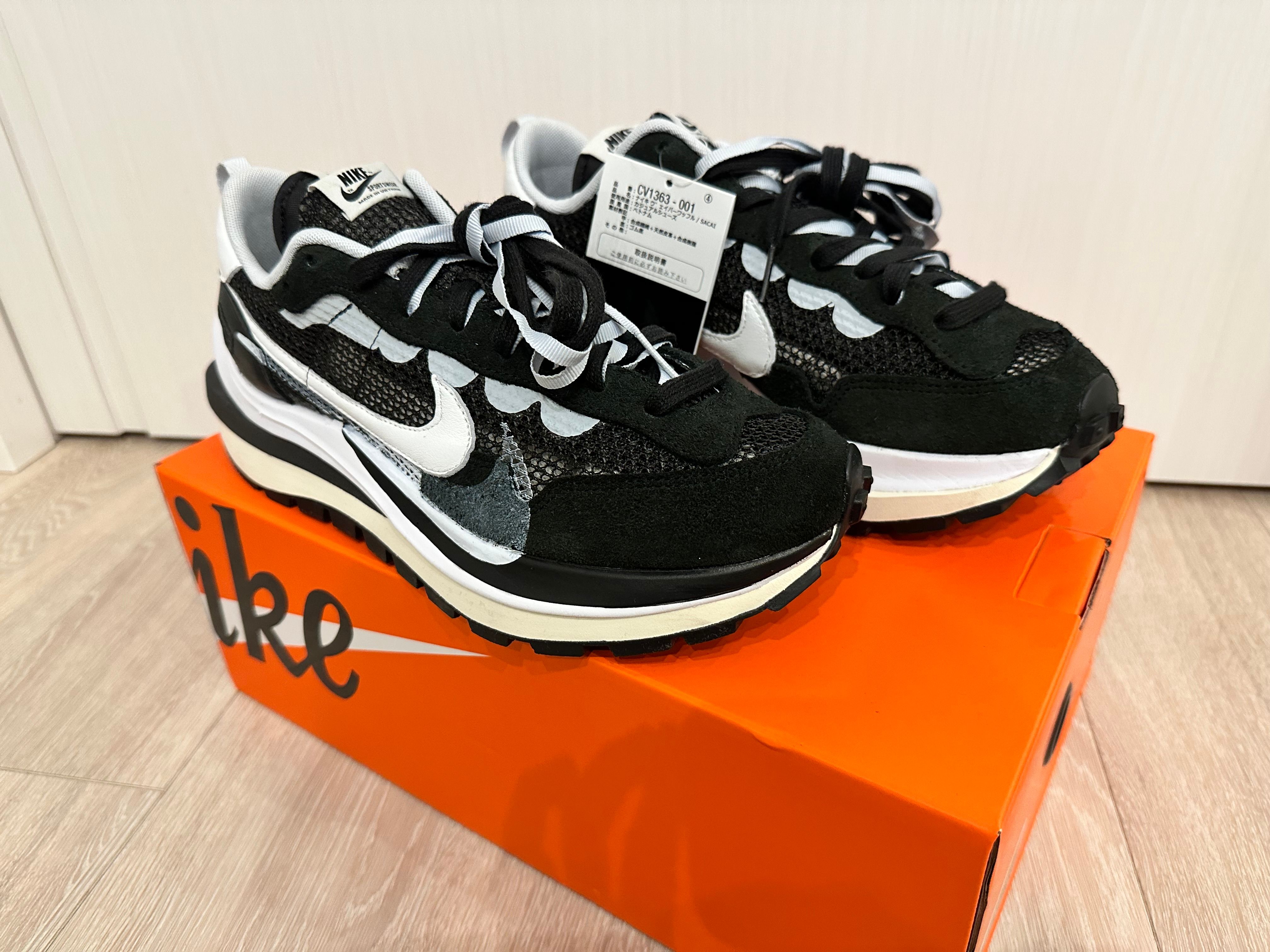 sacai × Nike Vapor Waffle "Black and White"