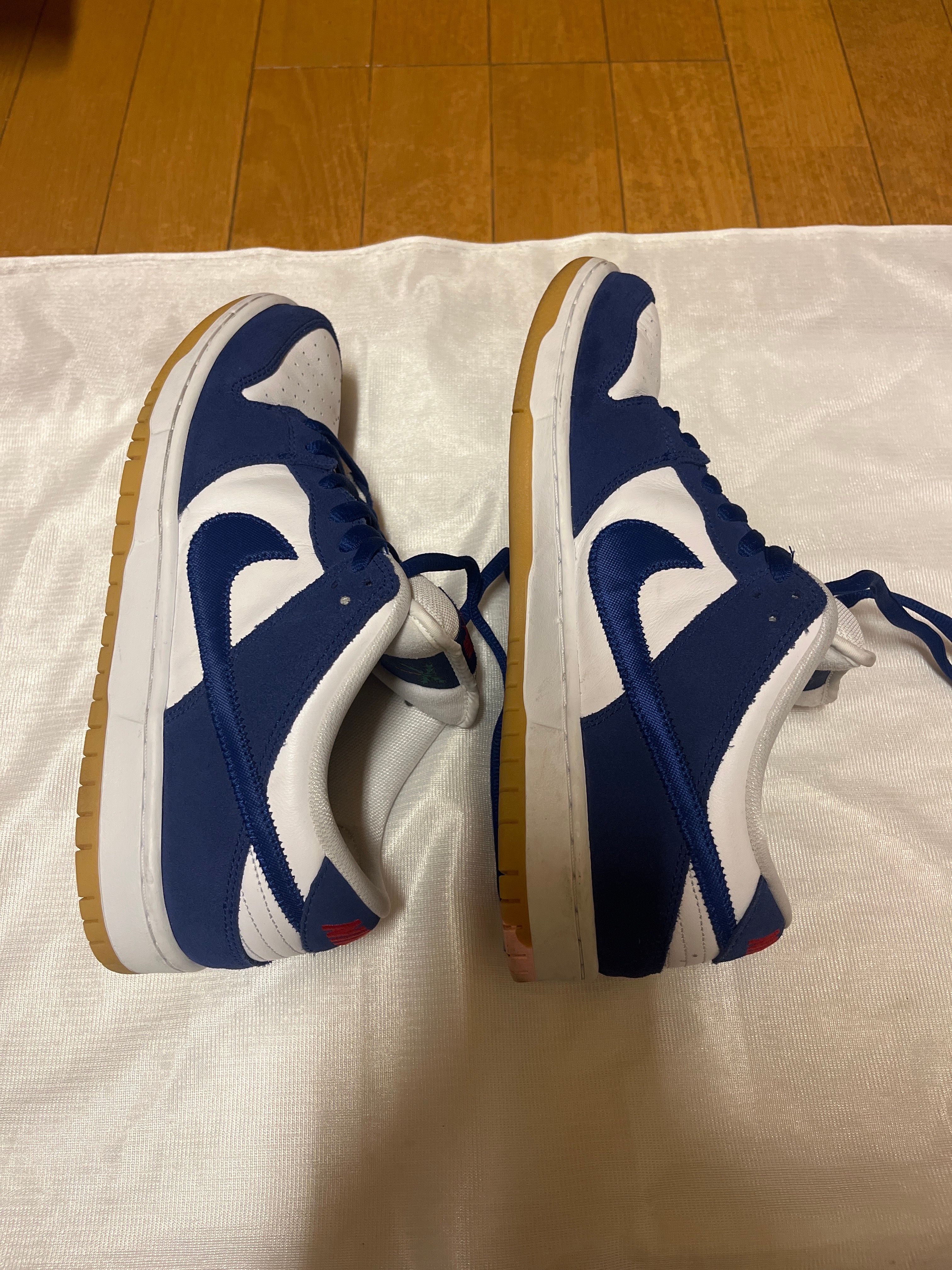 Nike SB Dunk Low "Los Angeles Dodgers/Deep Royal Blue"
