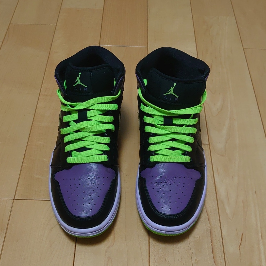 Nike Air Jordan 1 Retro Mid "Night Vision Joker"