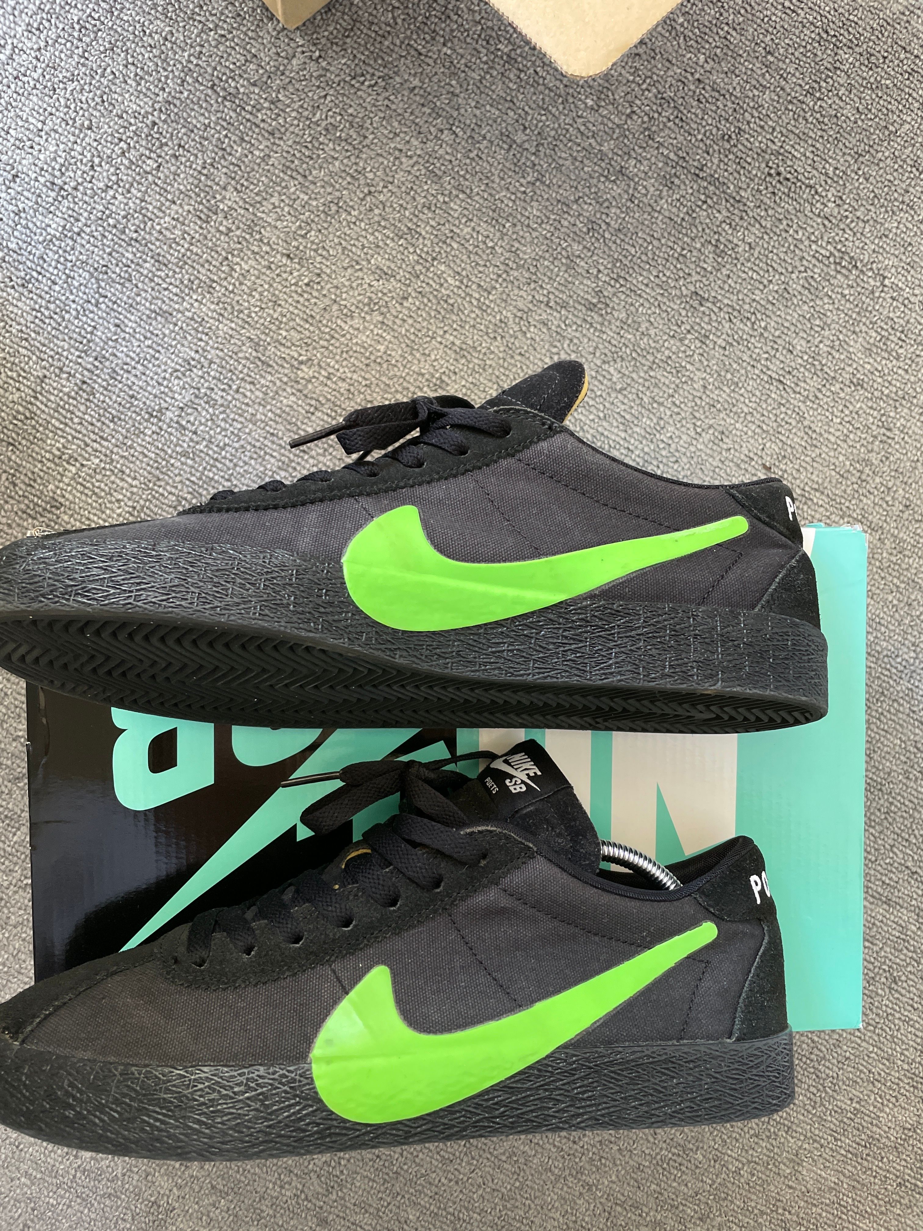 Poets × Nike SB Bruin QS 