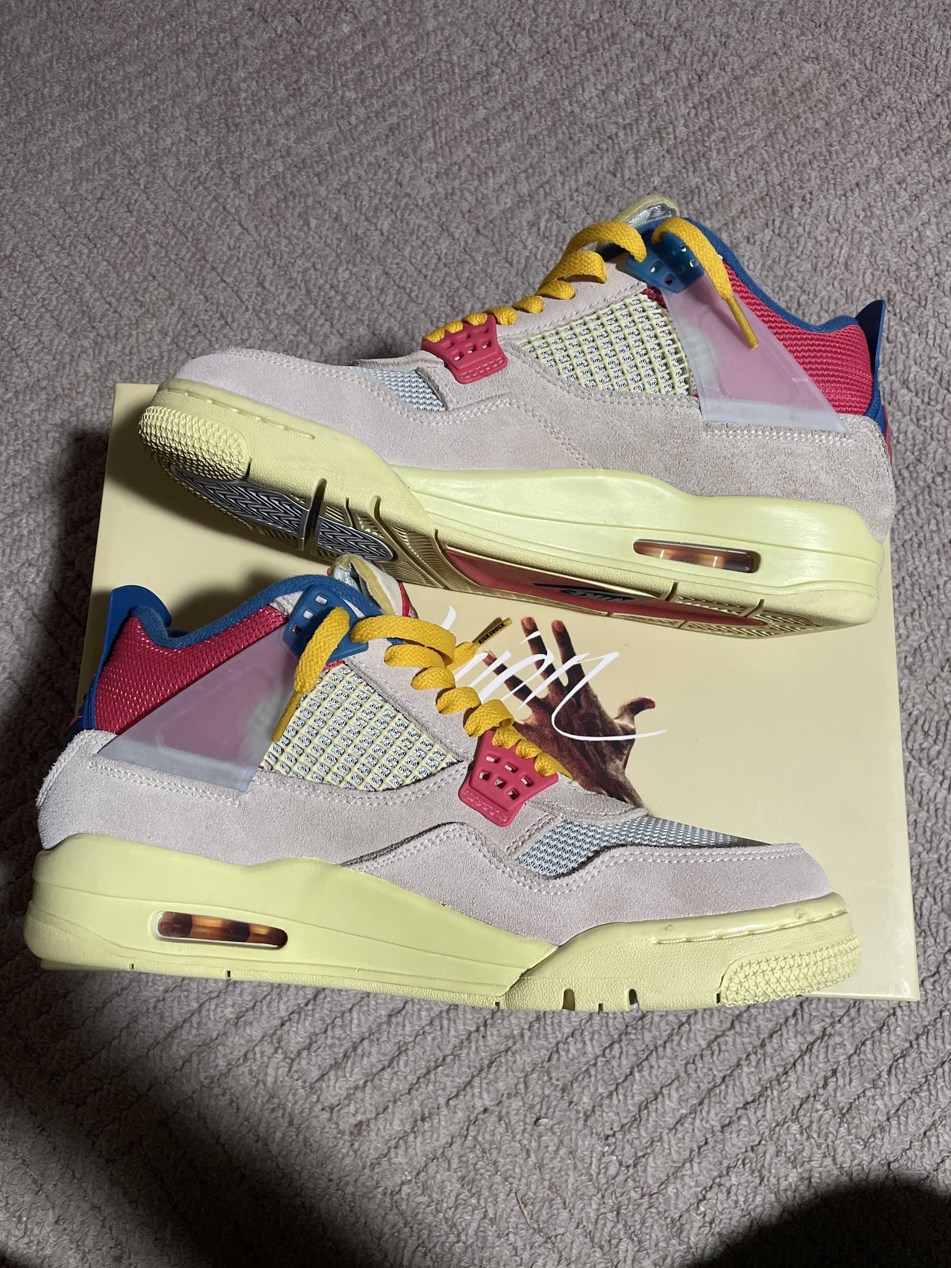 UNION × Nike Air Jordan 4 SP "Guava Ice/Light Fusion Red"