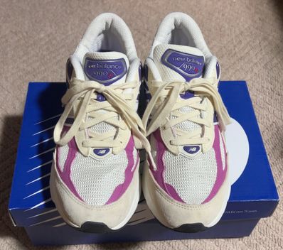 New Balance 990V6 "Magenta Pop"