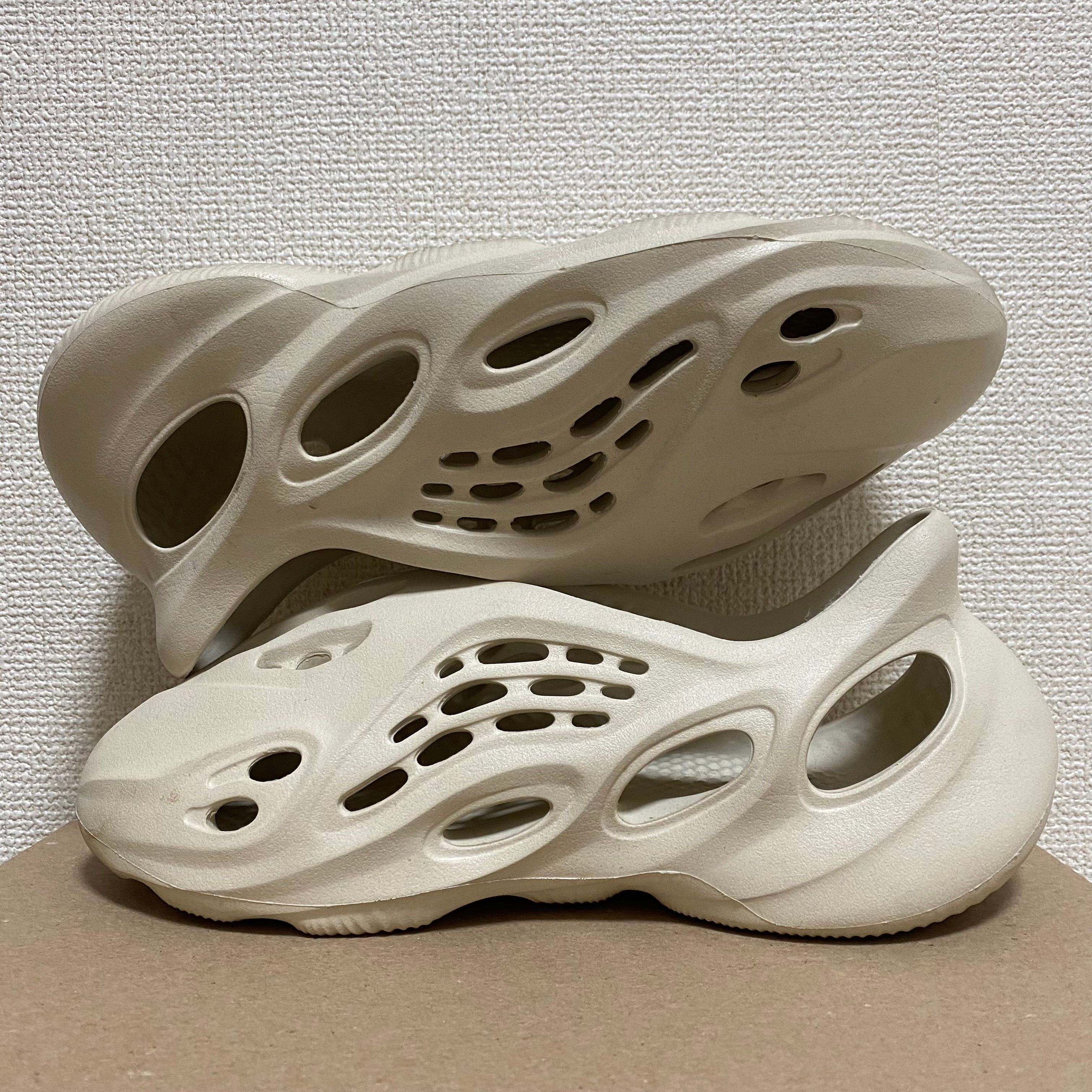 adidas YEEZY Foam Runner "Sand"