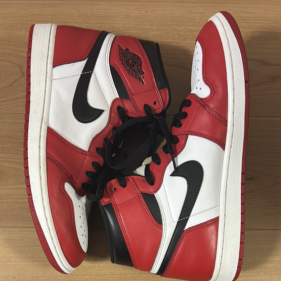 Nike Air Jordan 1 Retro High "Chicago" (2015)