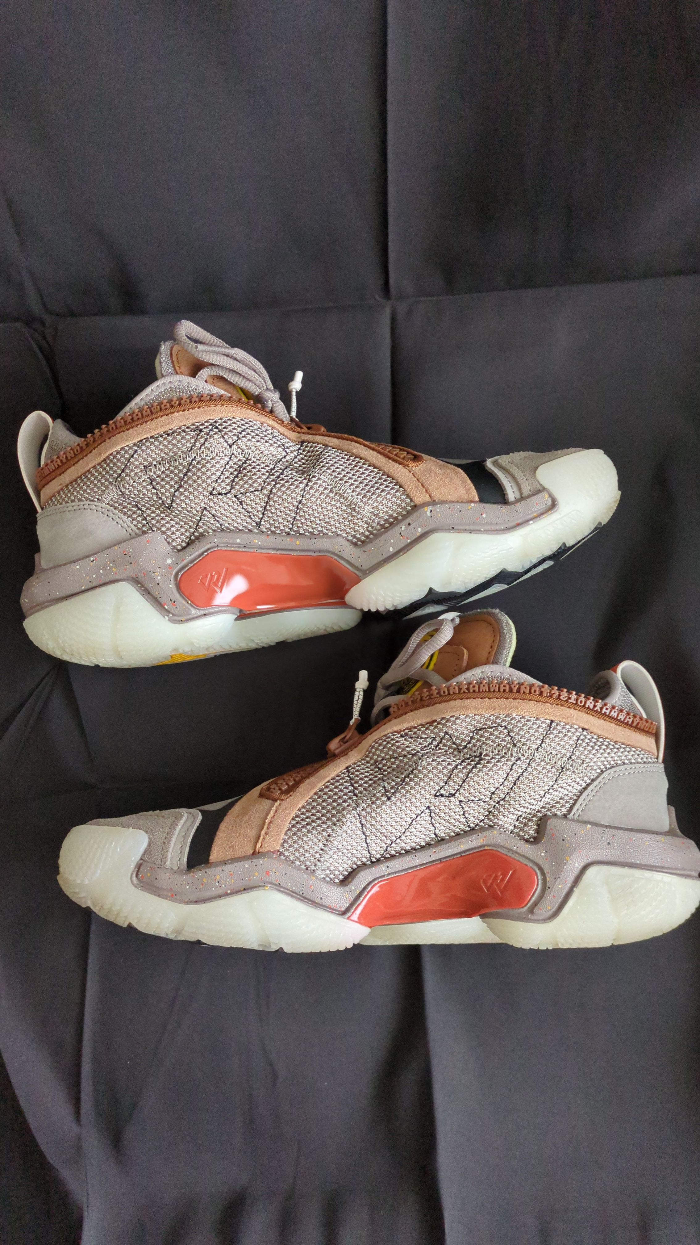 Honor The Gift® × Nike Jordan Why Not .6 "Moon Fossil"