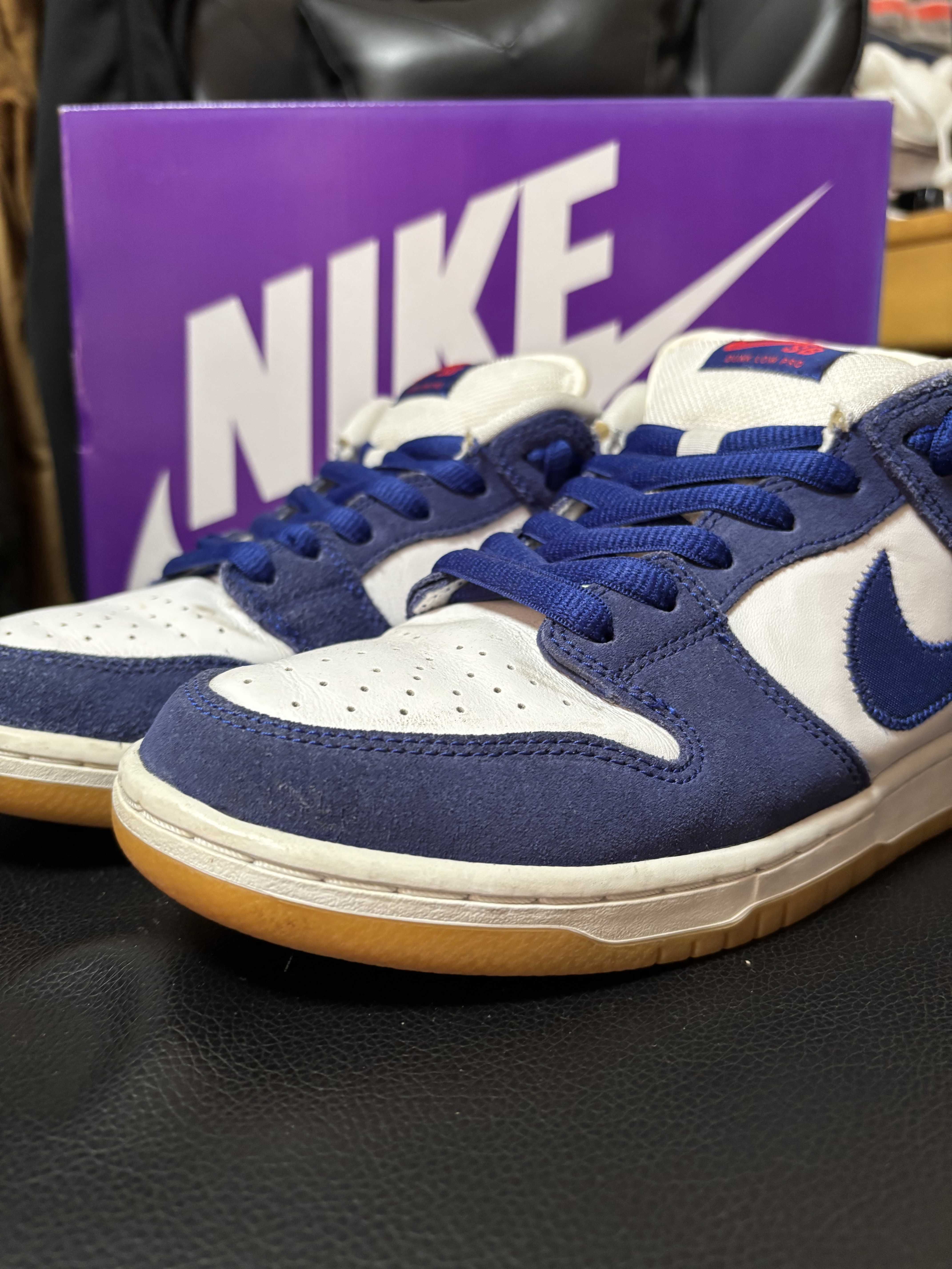 Nike SB Dunk Low "Los Angeles Dodgers/Deep Royal Blue"