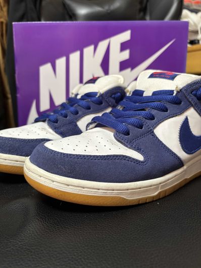 Nike SB Dunk Low "Los Angeles Dodgers/Deep Royal Blue"