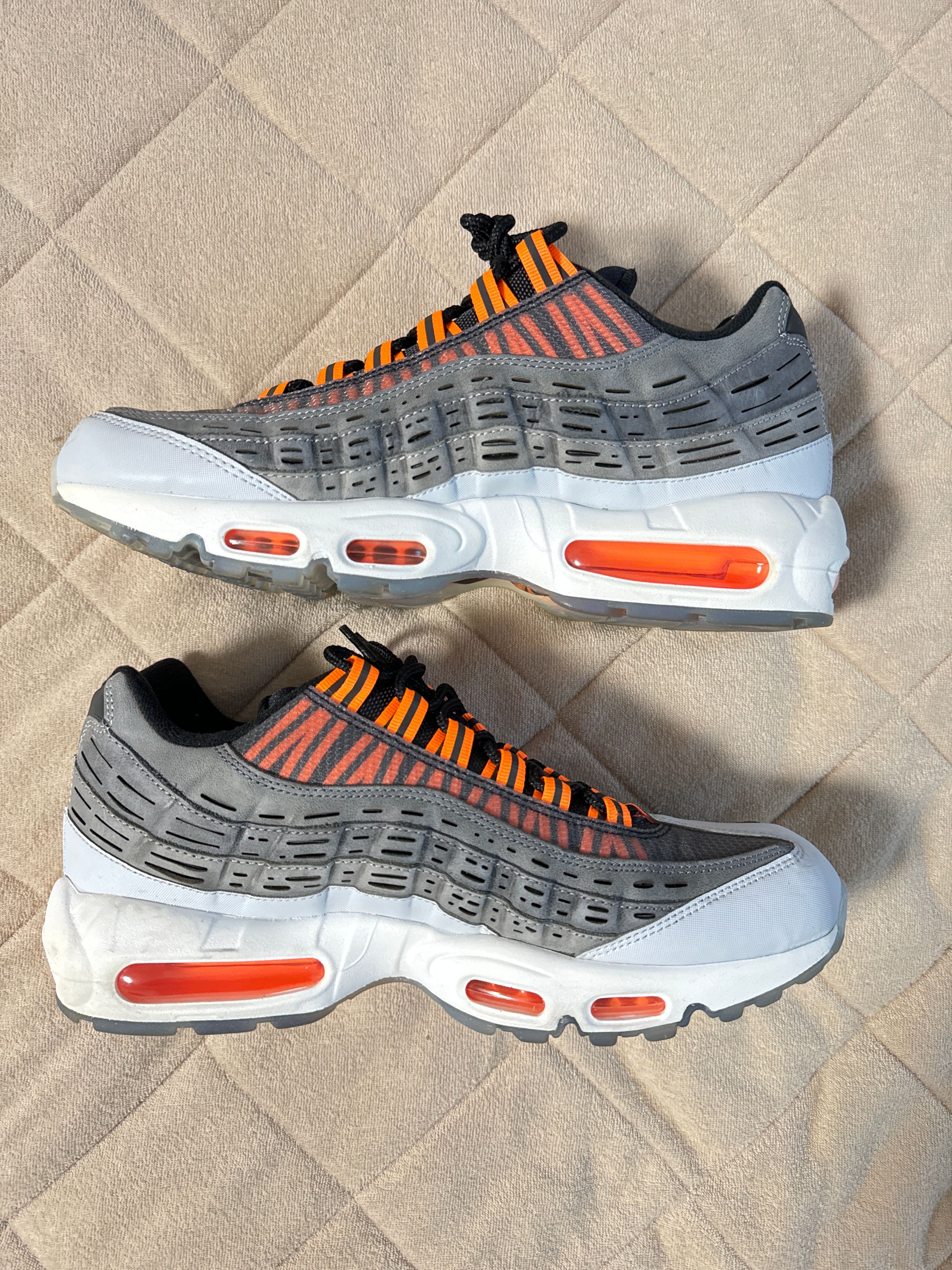 Kim Jones × Nike Air Max 95 "Black/Total Orange"