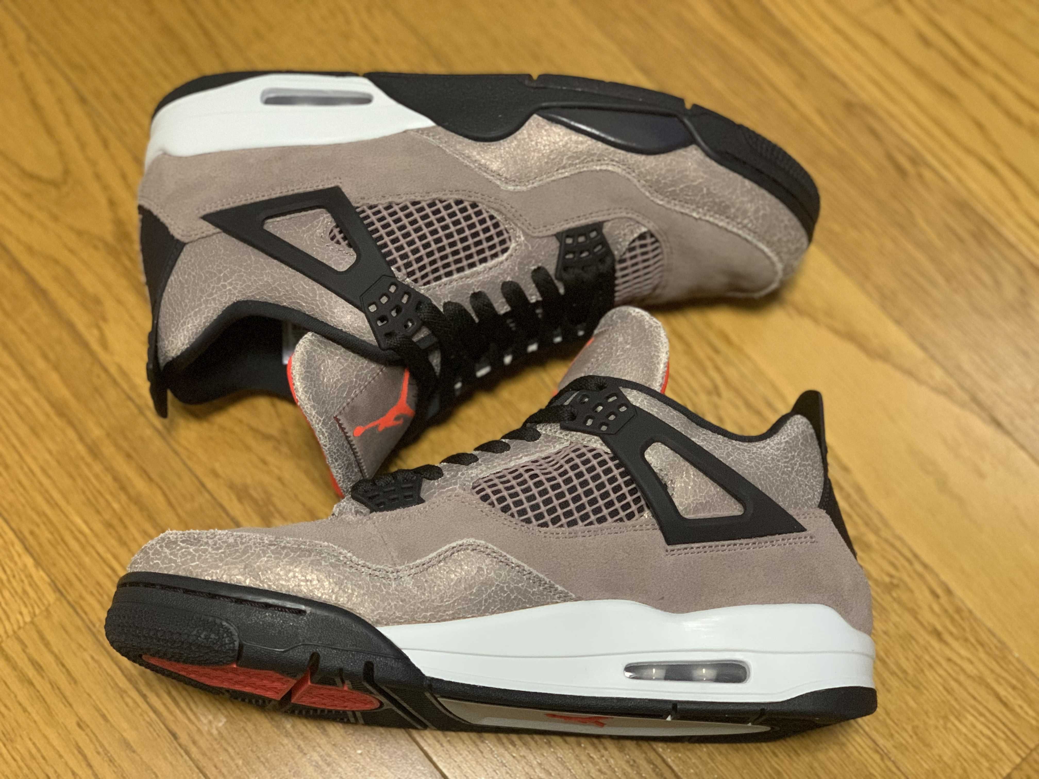 Nike Air Jordan 4 "Taupe Haze"