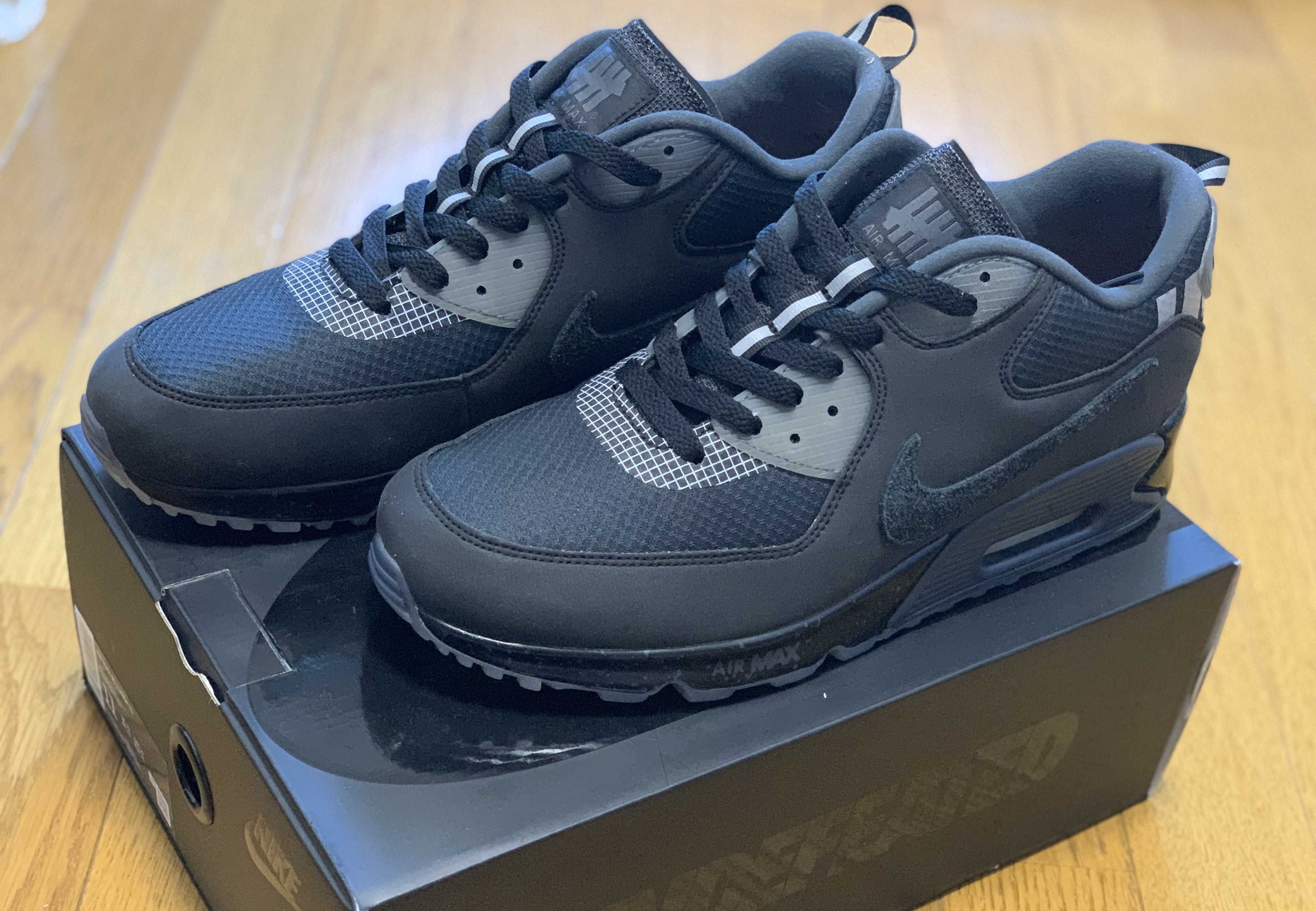 UNDEFEATED × Nike Air Max 90 "Black/Rush Pink"