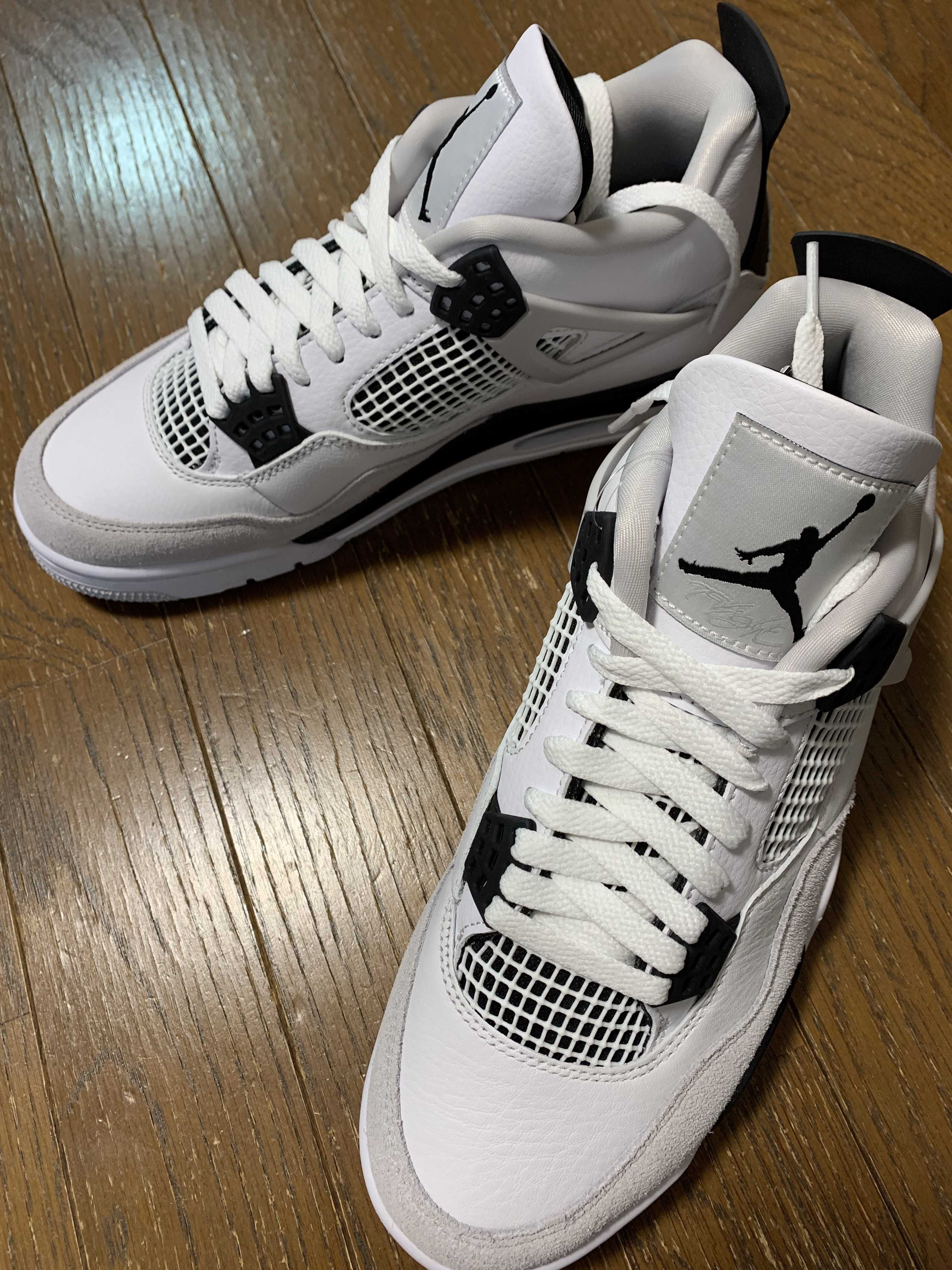 Nike Air Jordan 4 "Military Black"