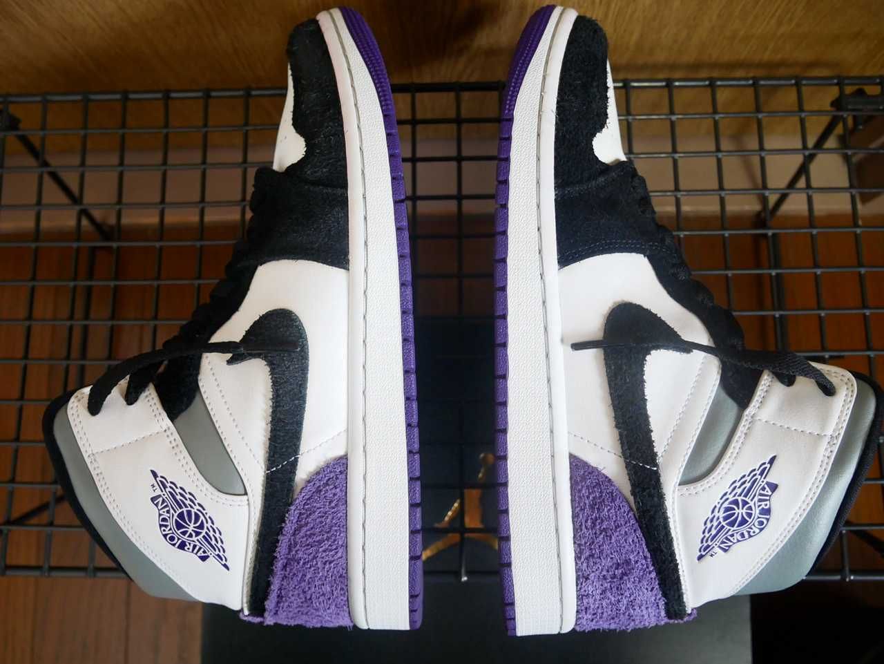 Nike Air Jordan 1 Mid "Purple"