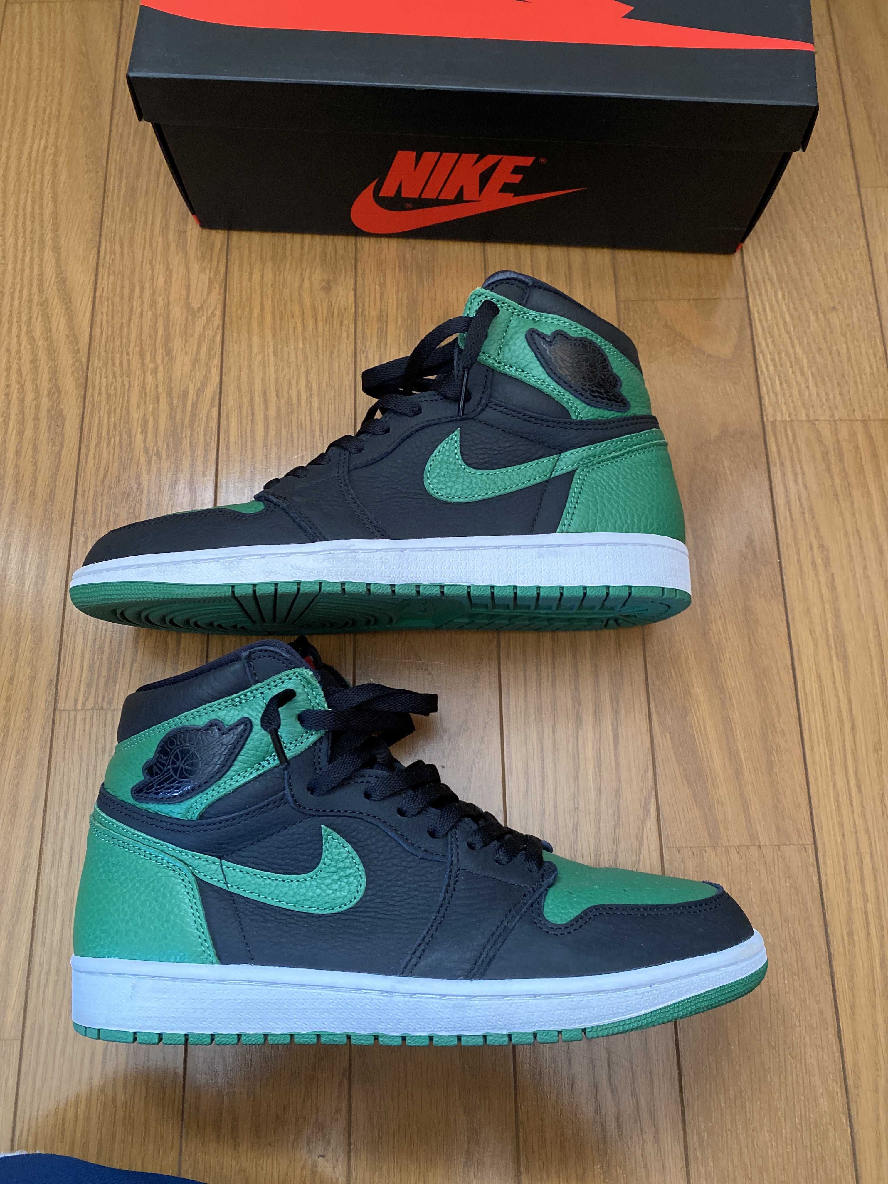 Nike Air Jordan 1 Retro High OG "Black/Pine Green" (2020)