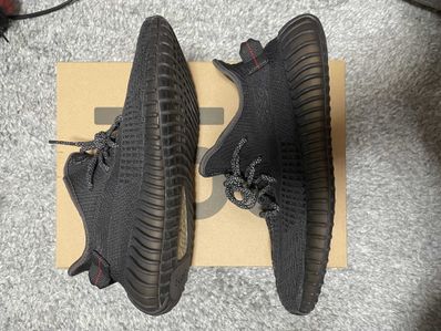 adidas YEEZY Boost 350 V2 "Black"