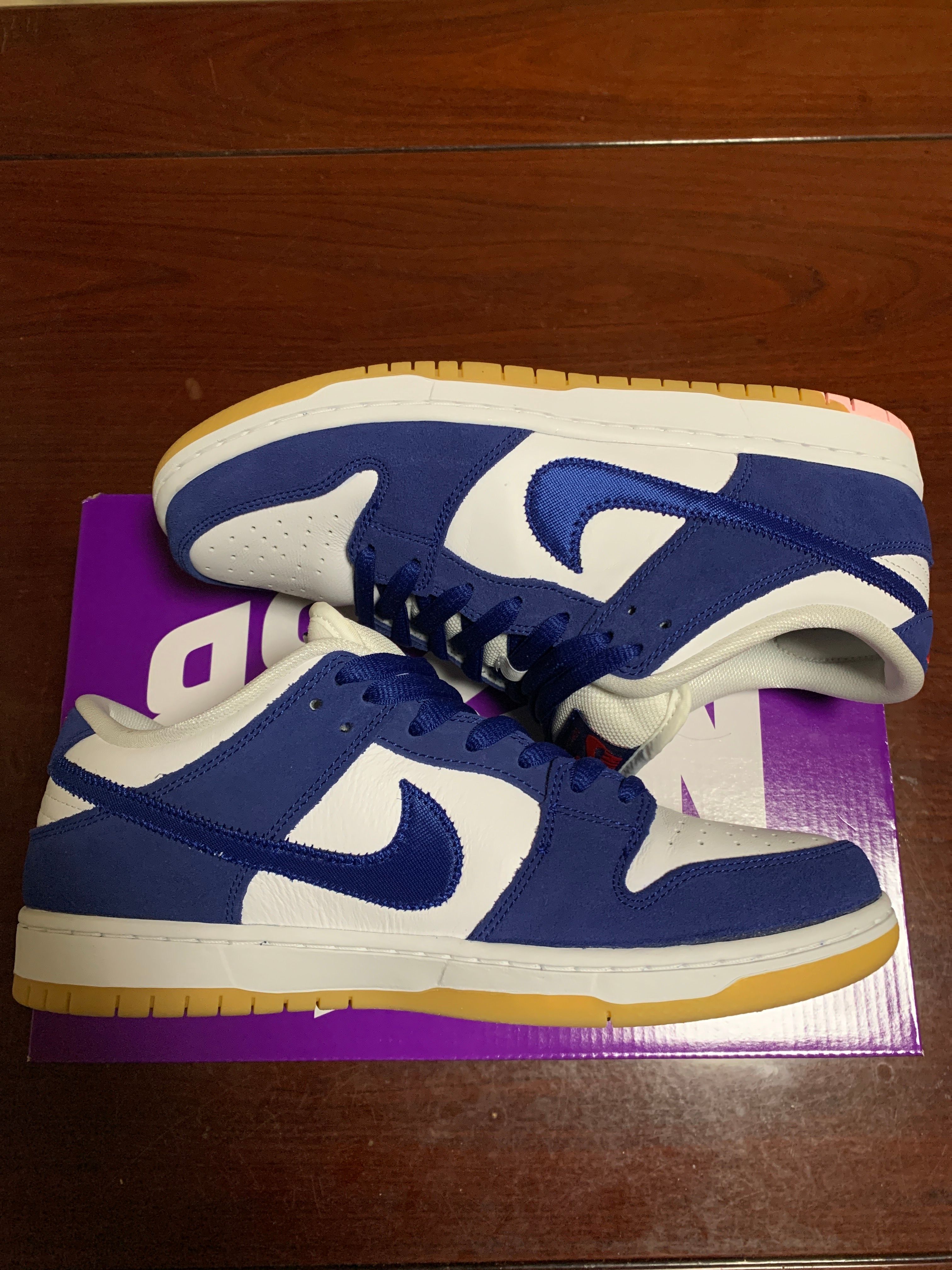 Nike SB Dunk Low "Los Angeles Dodgers/Deep Royal Blue"