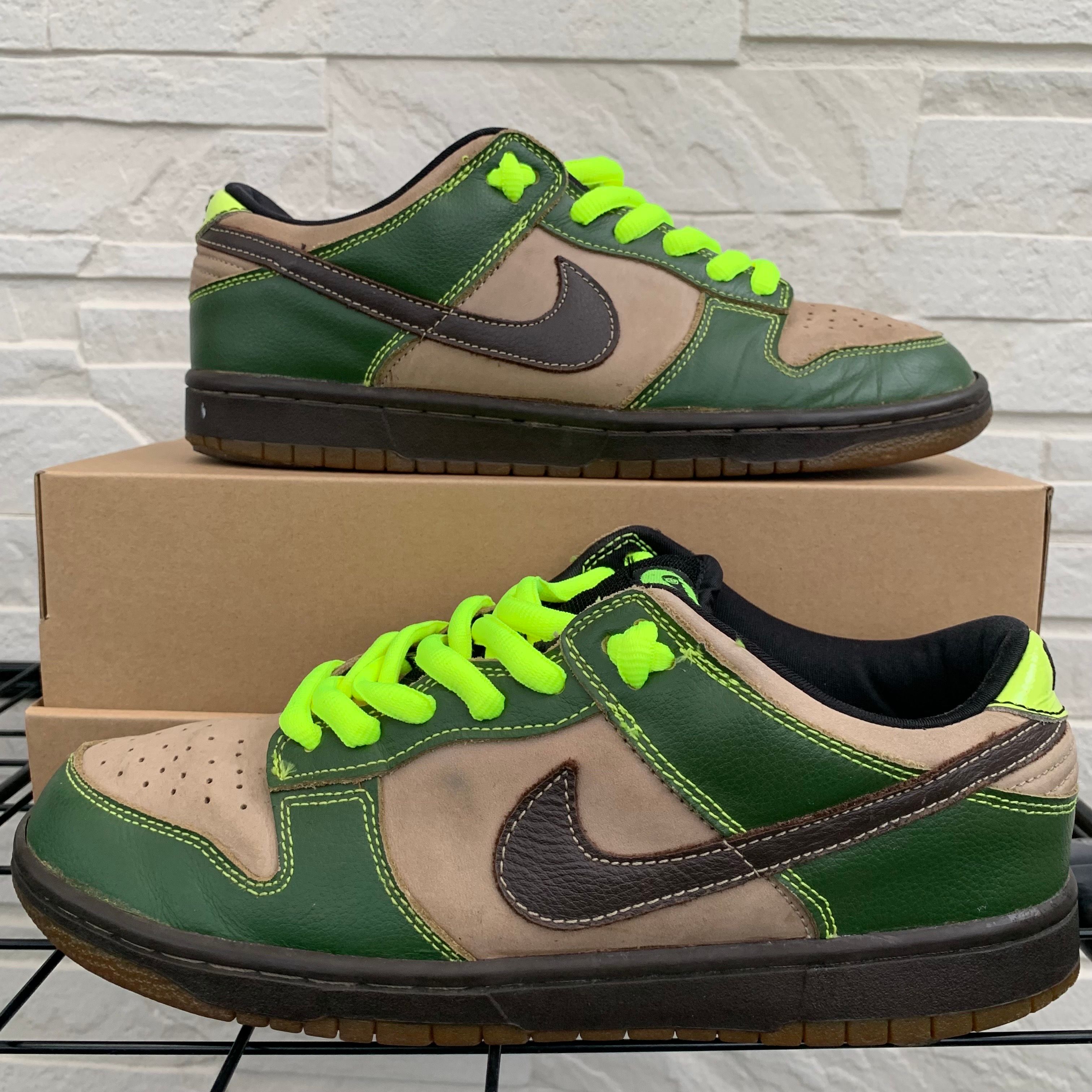 Nike SB Dunk Low Nike SB Dunk Low