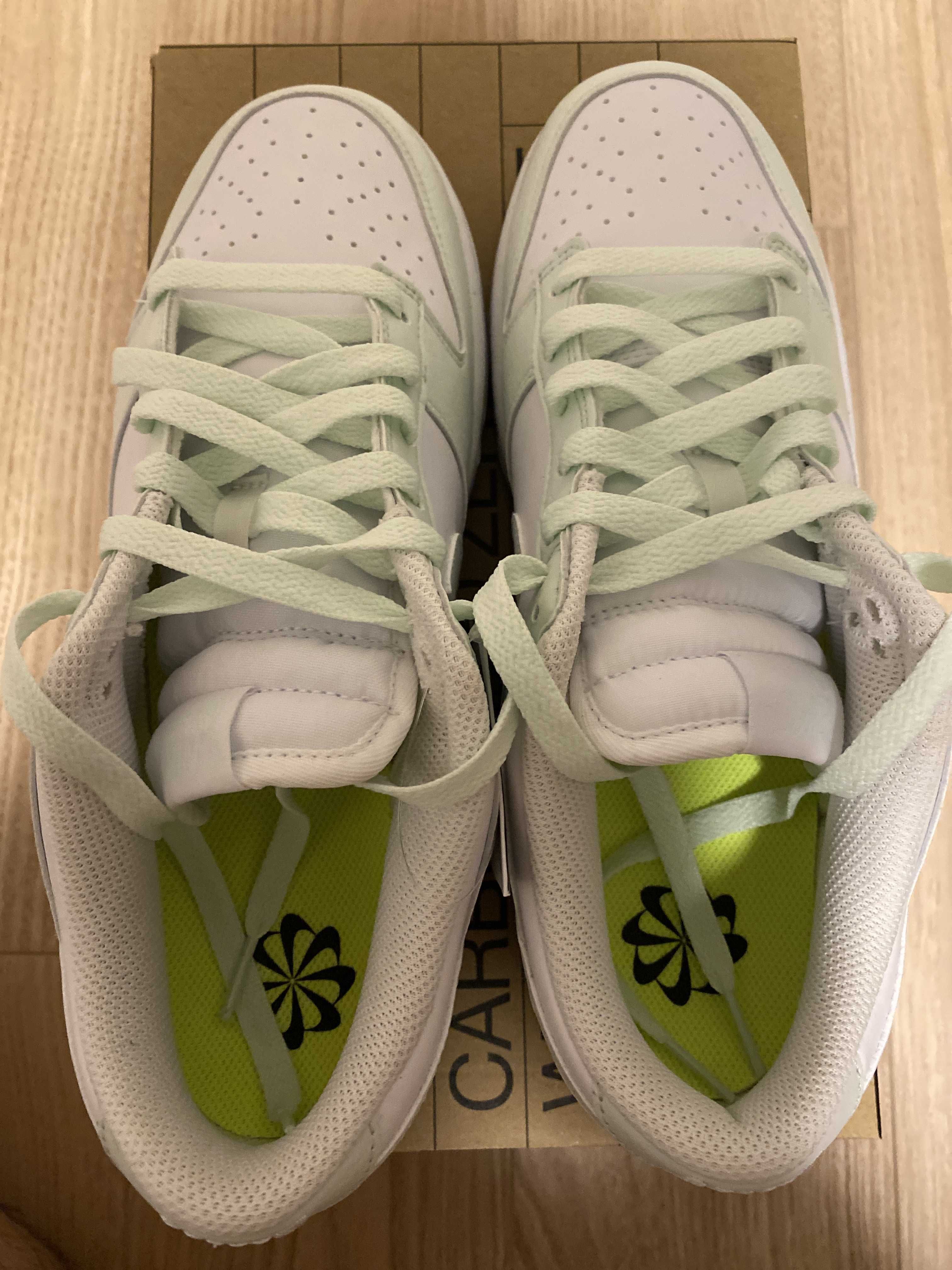 ナイキ ウィメンズ ダンク ロー ネクストネイチャー 