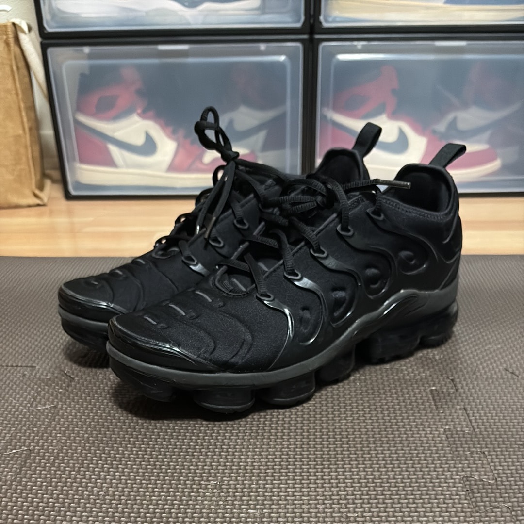 Nike Air Vapormax Plus "Triple Black" (2018)