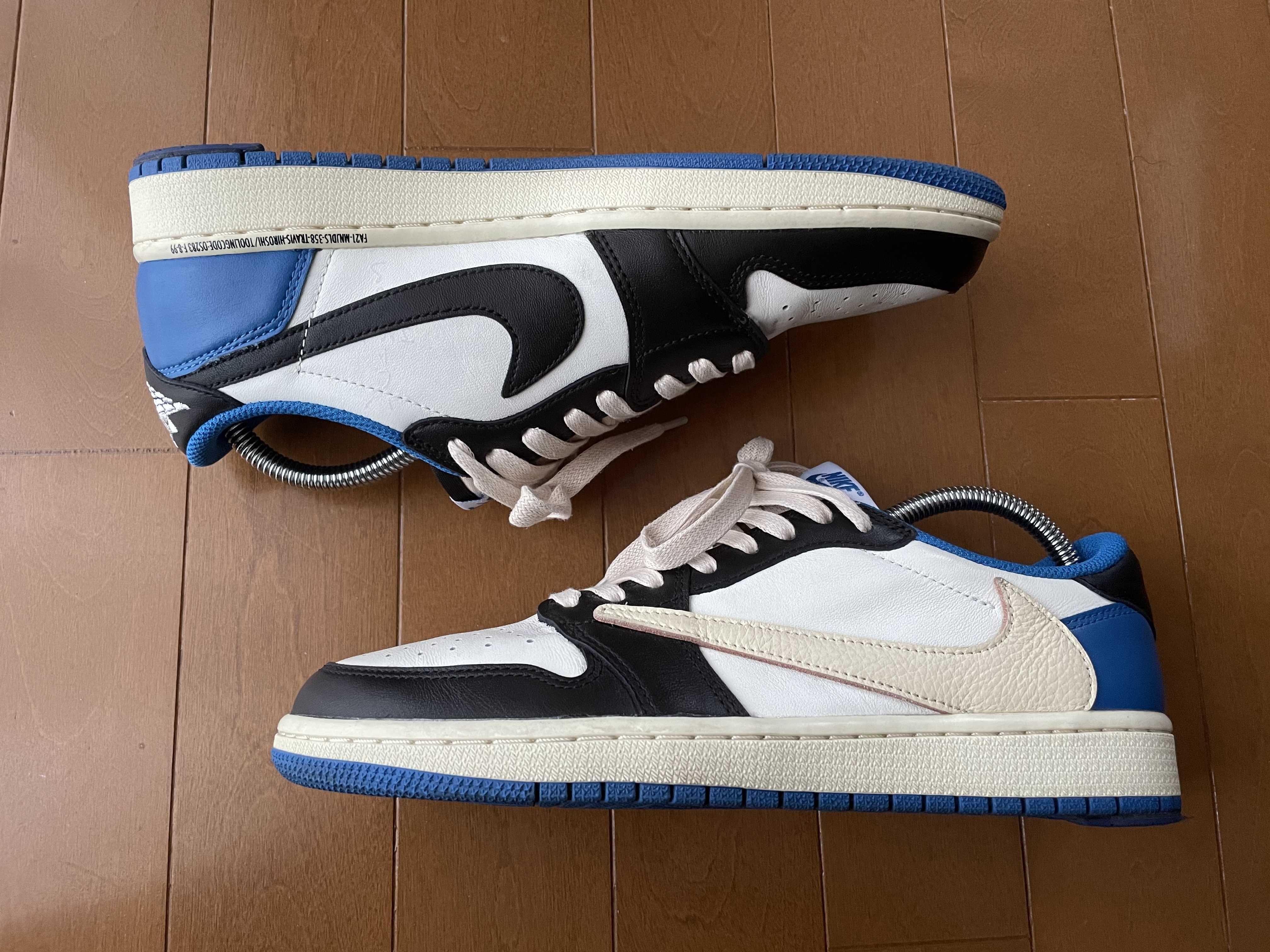 Travis Scott × fragment design × Nike Air Jordan 1 Low OG SP "Military Blue"