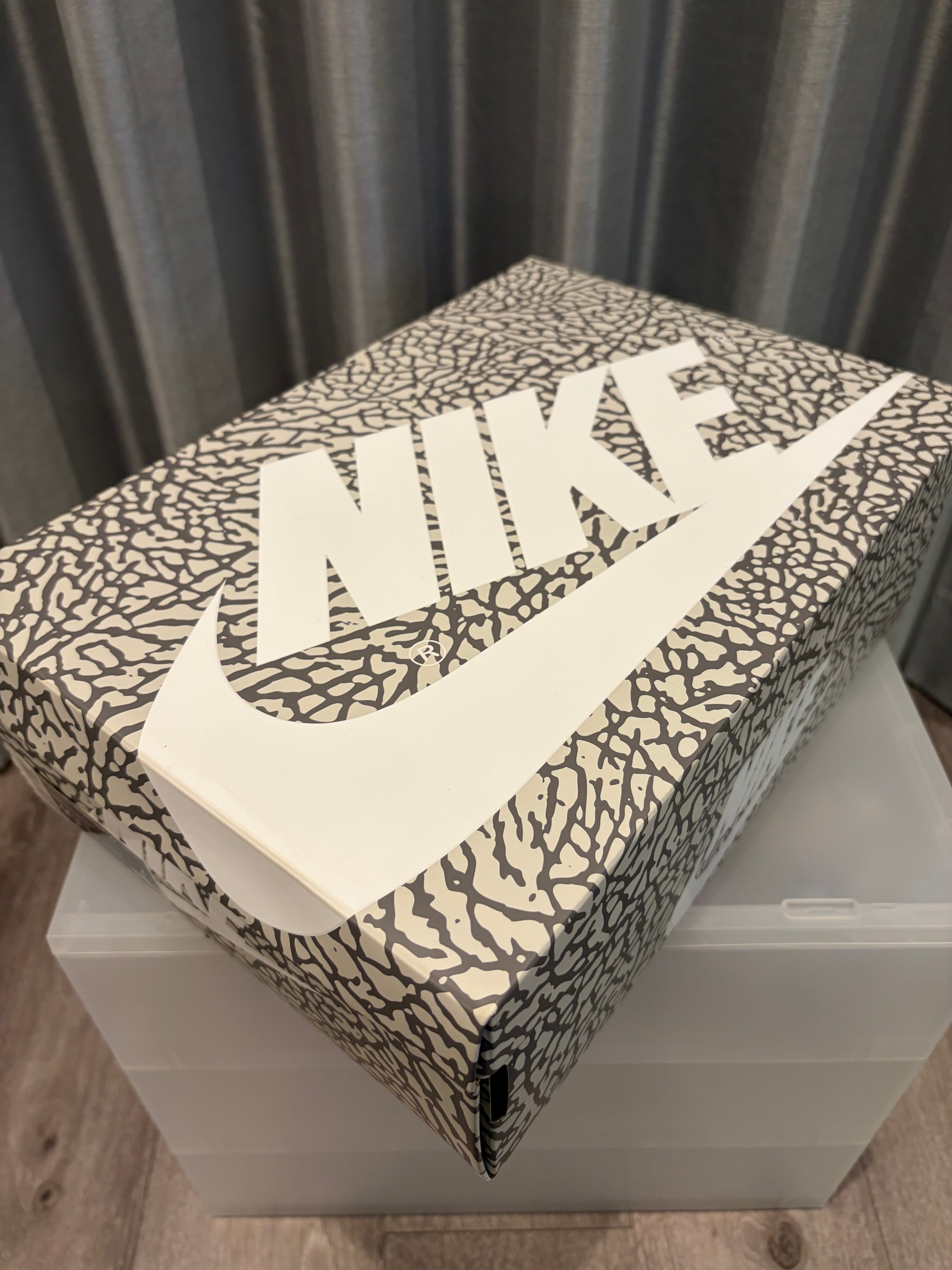 Nike Air Jordan 1 Retro Low OG "Black Cement"