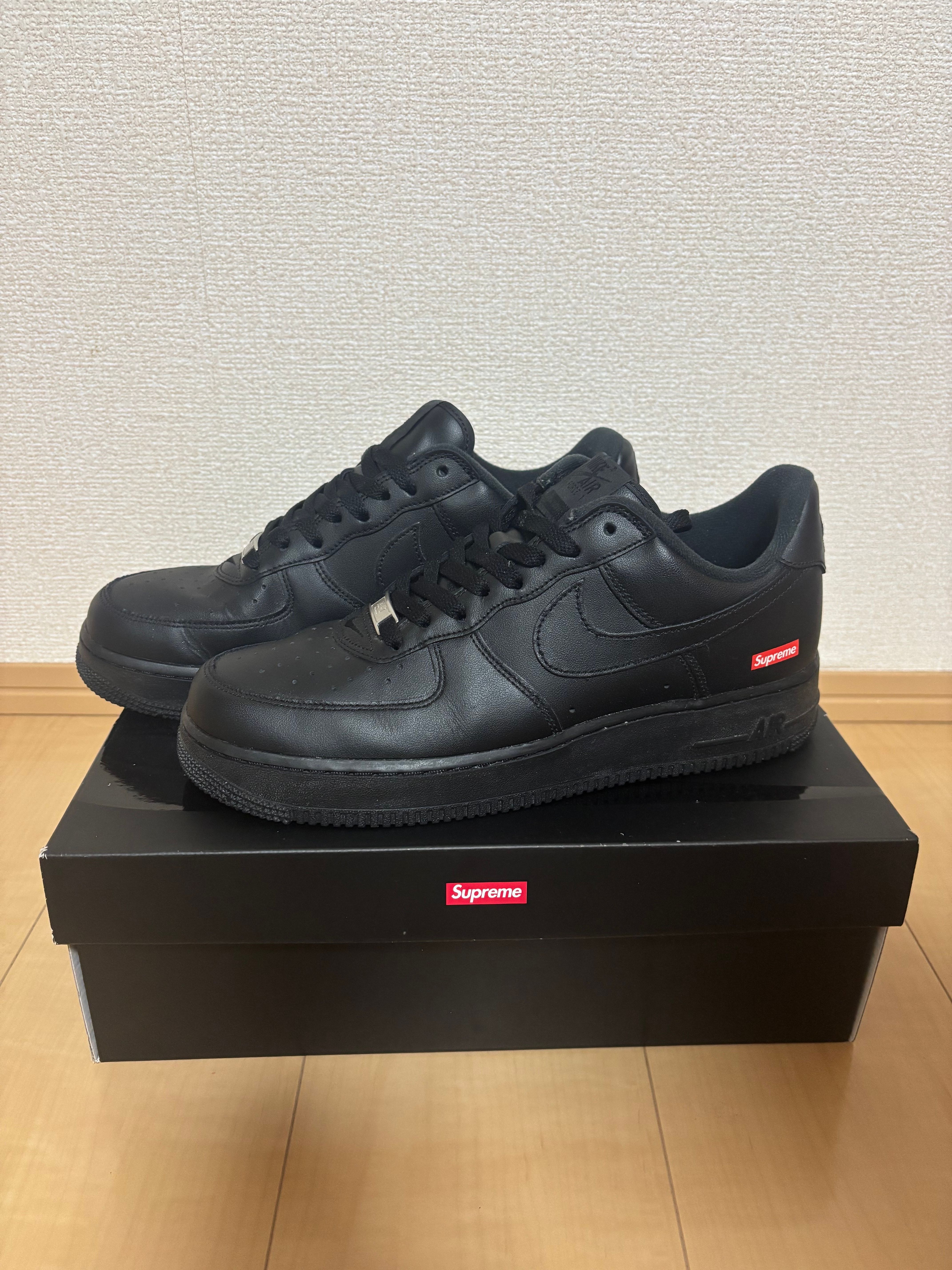 Supreme × Nike Air Force 1 Low "Black"