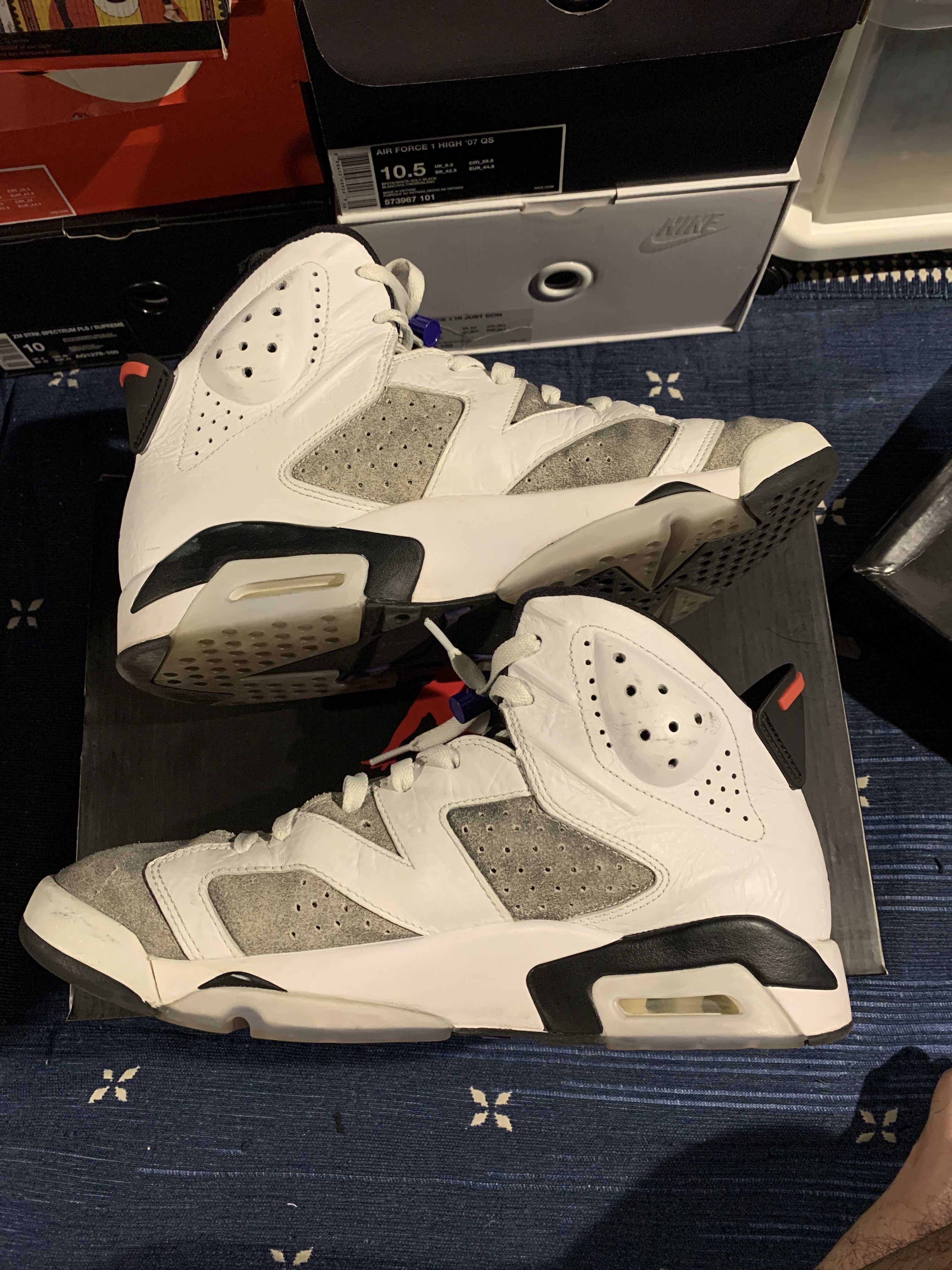 Nike Air Jordan 6 Retro "Flight Nostalgia"