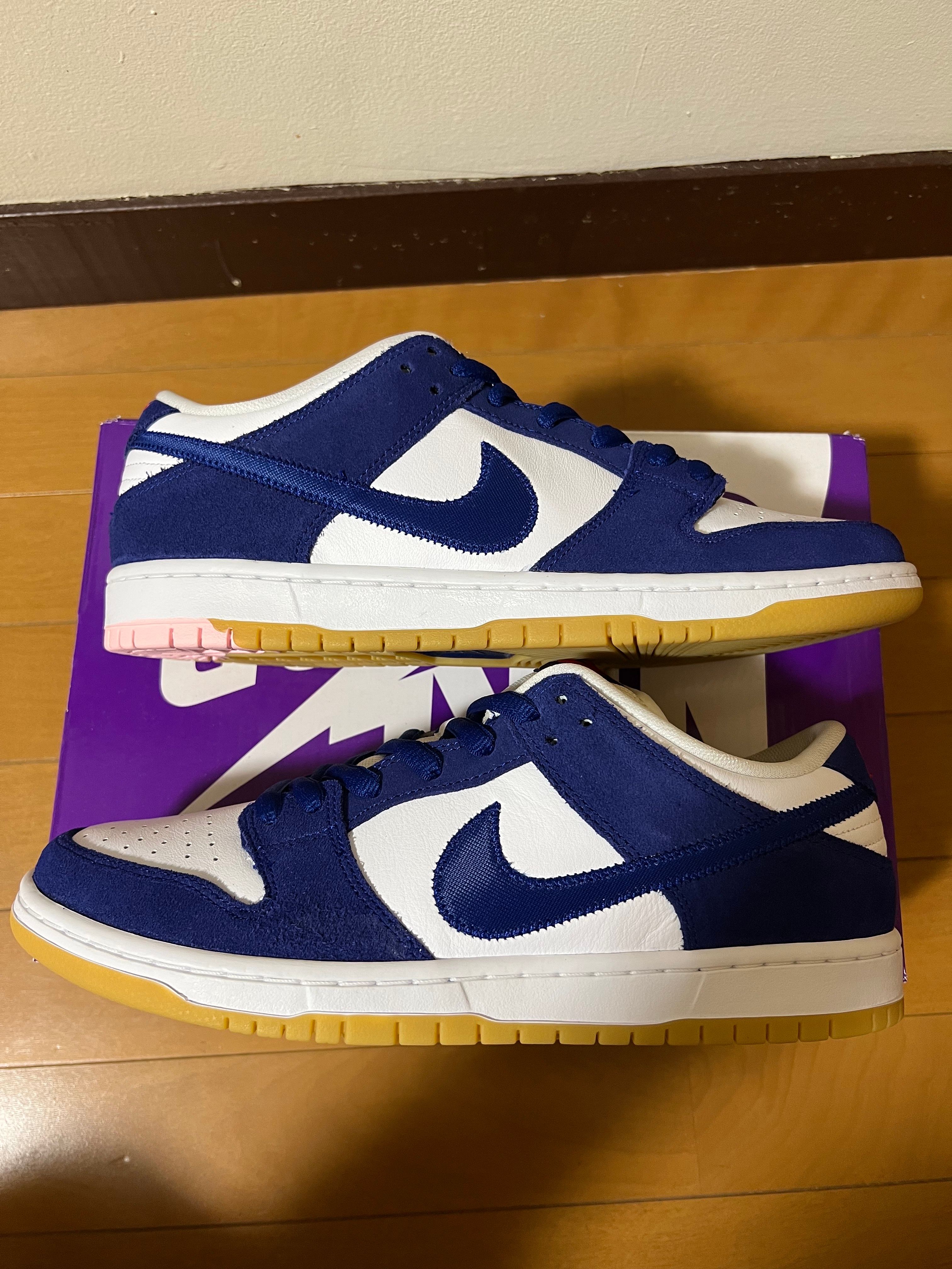 Nike SB Dunk Low "Los Angeles Dodgers/Deep Royal Blue"