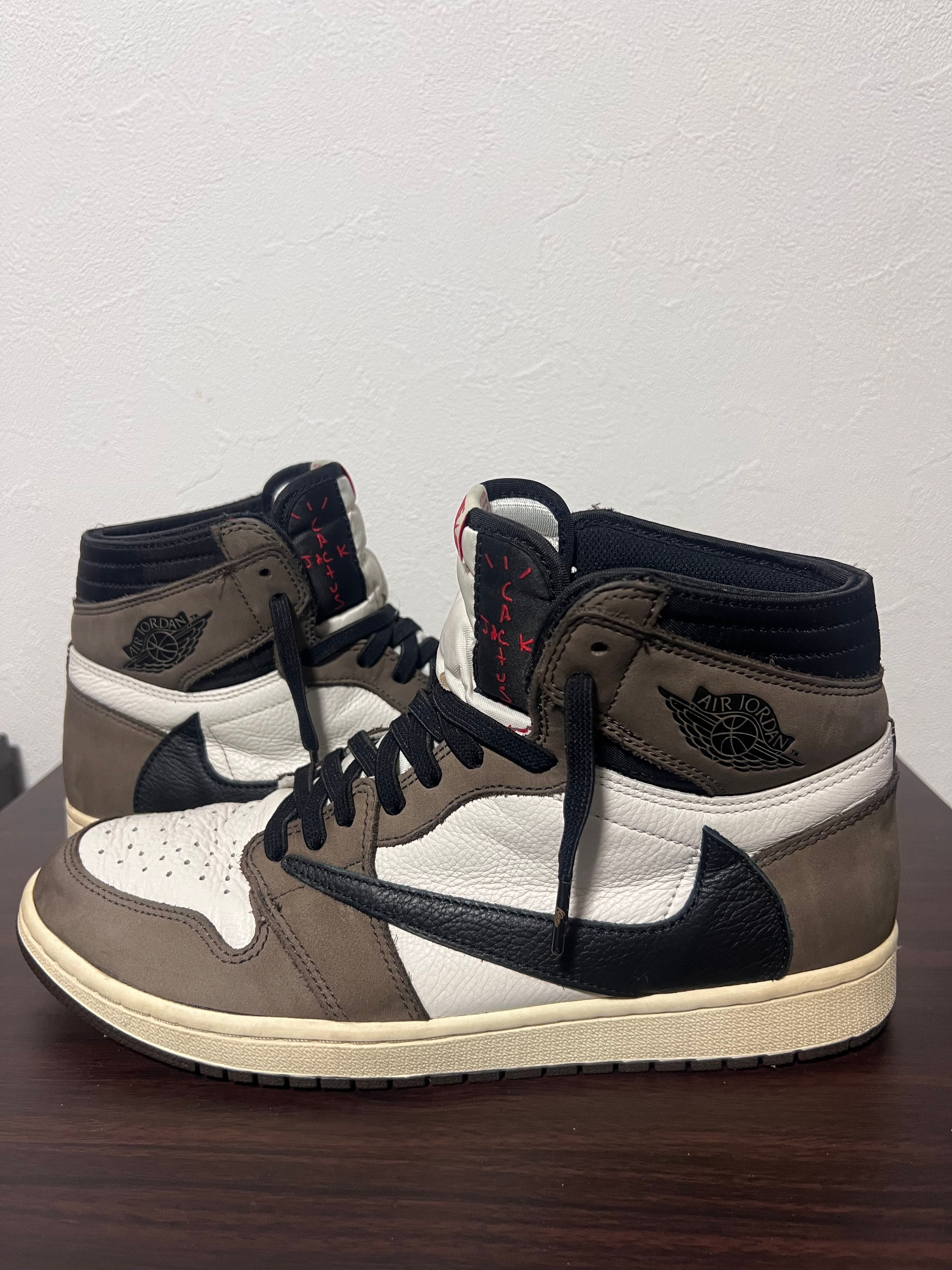 Travis Scott × Nike Air Jordan 1 Retro High OG TS SP "Sail/Dark Mocha"