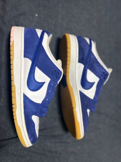 Nike SB Dunk Low "Los Angeles Dodgers/Deep Royal Blue"