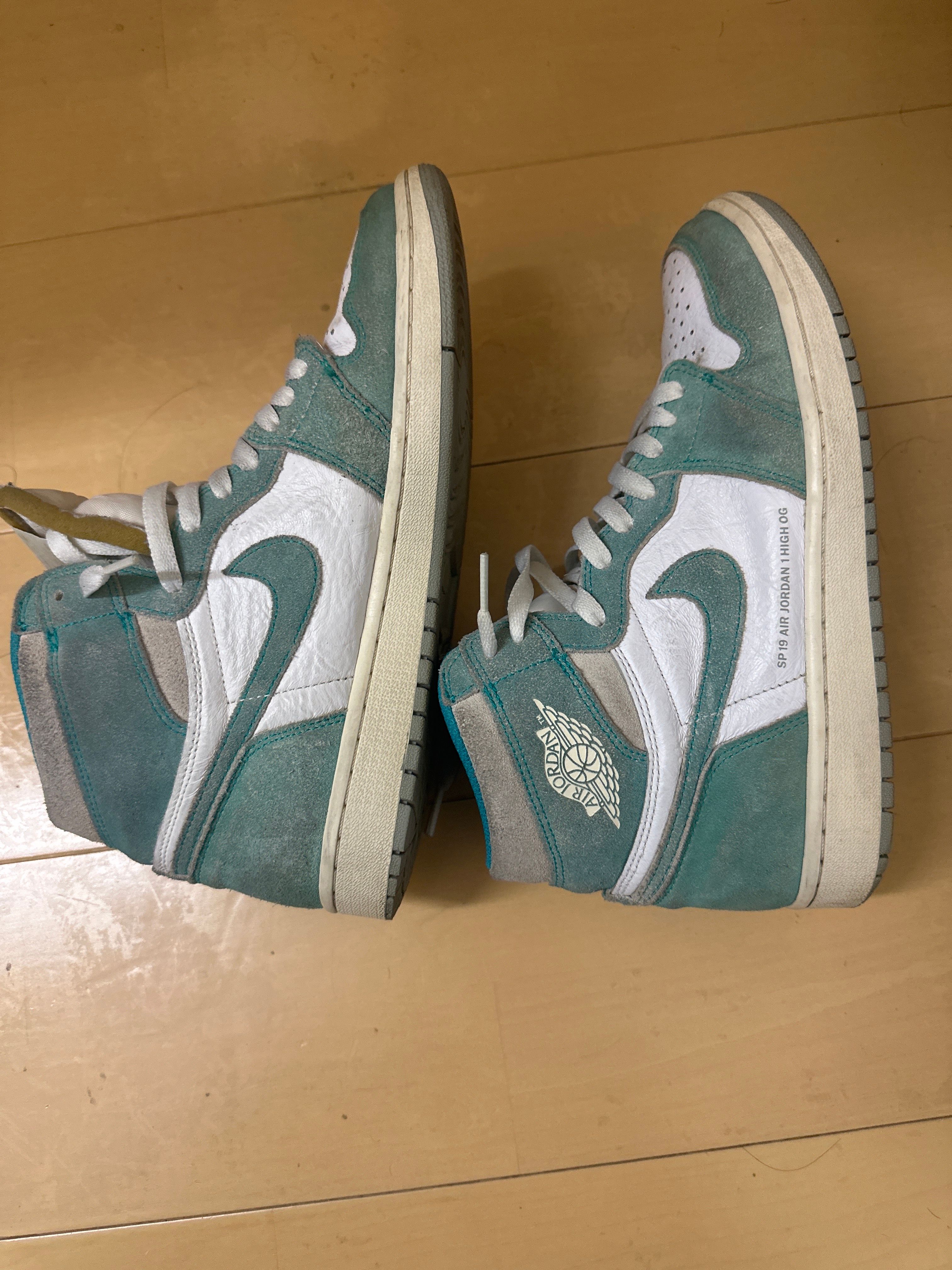 Nike Air Jordan 1 Retro High OG "Turbo Green"
