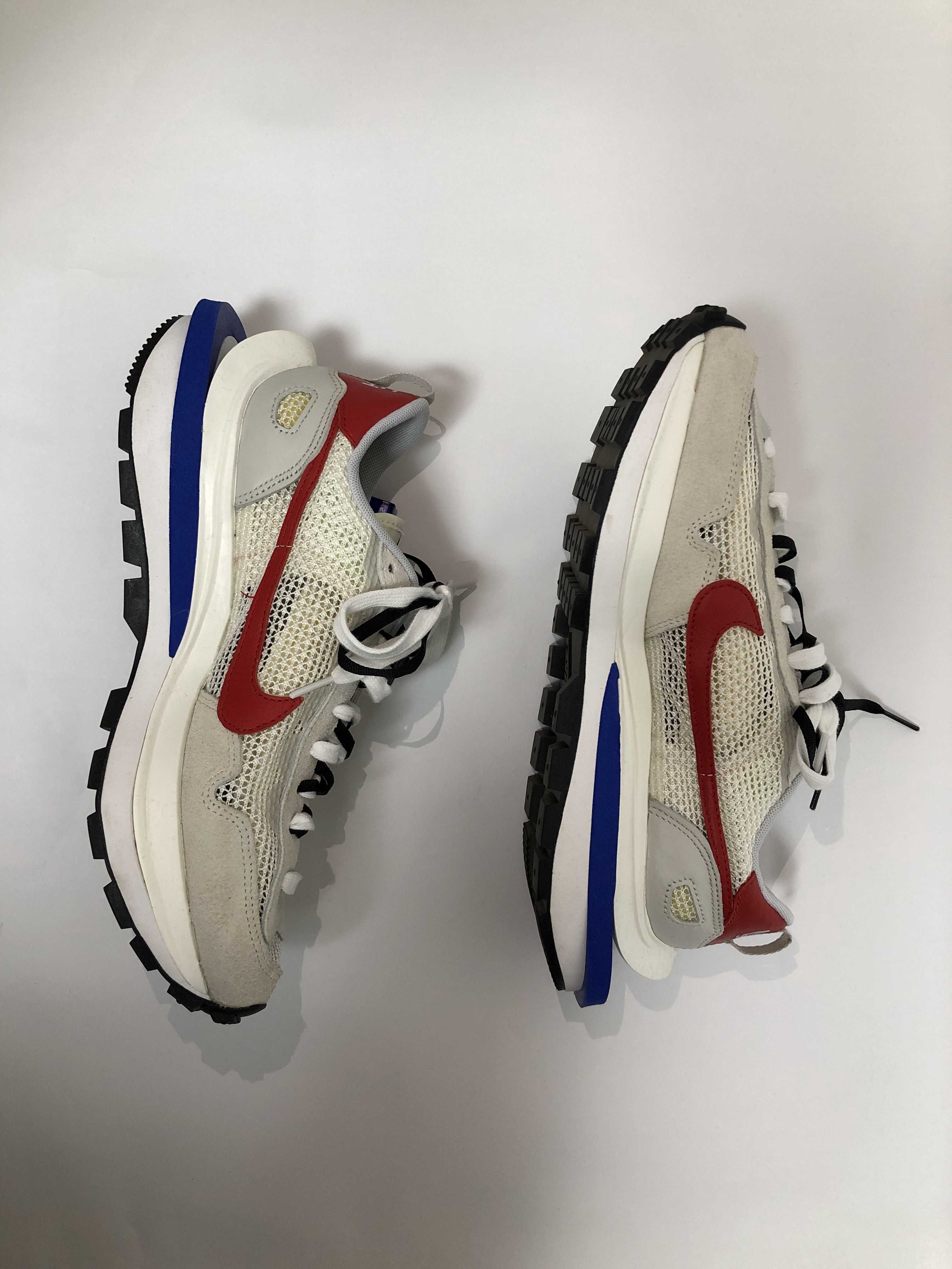 sacai × Nike Vapor Waffle "Royal Fuchsia"