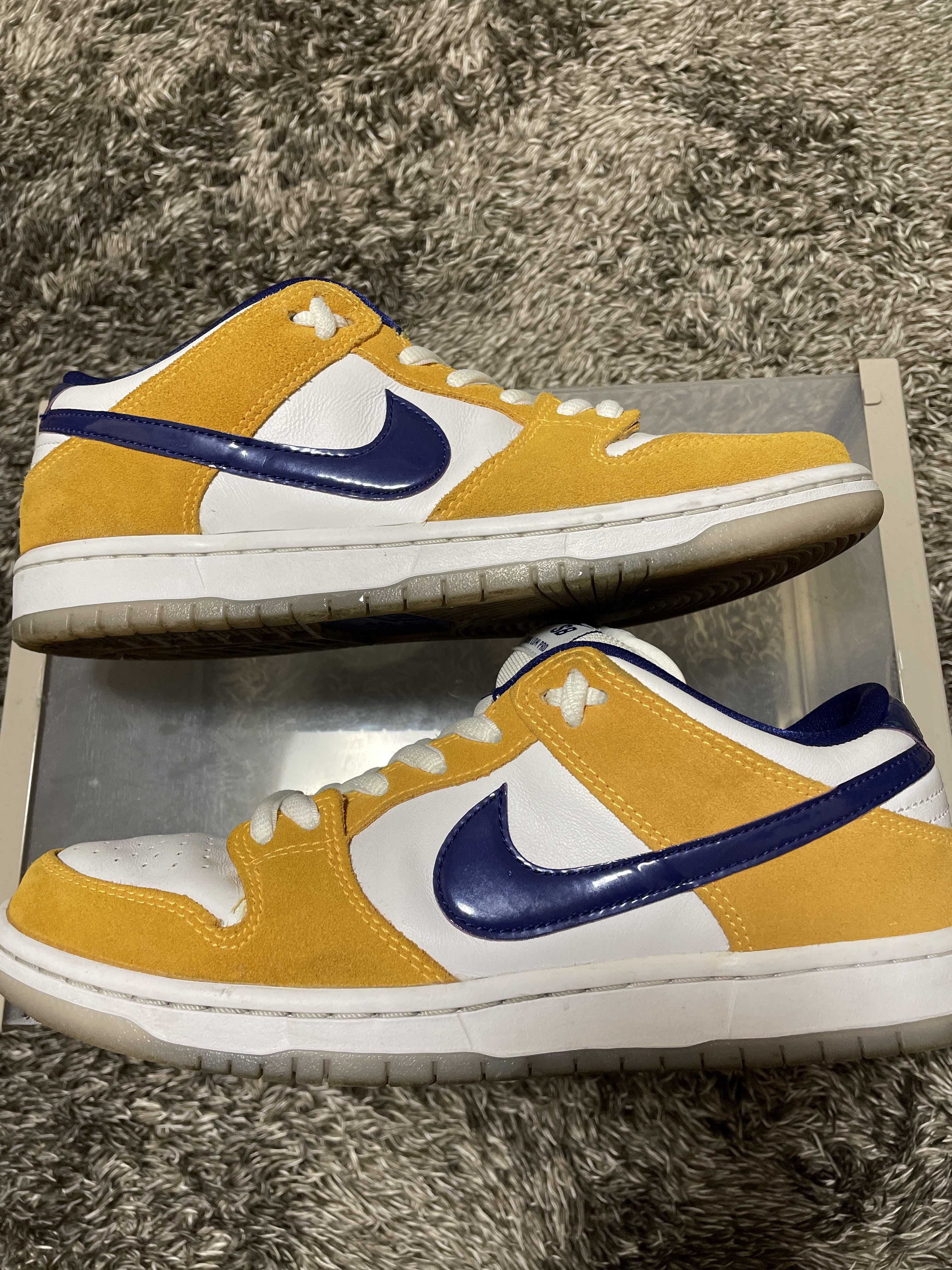 Nike SB Dunk Low "Laser Orange"