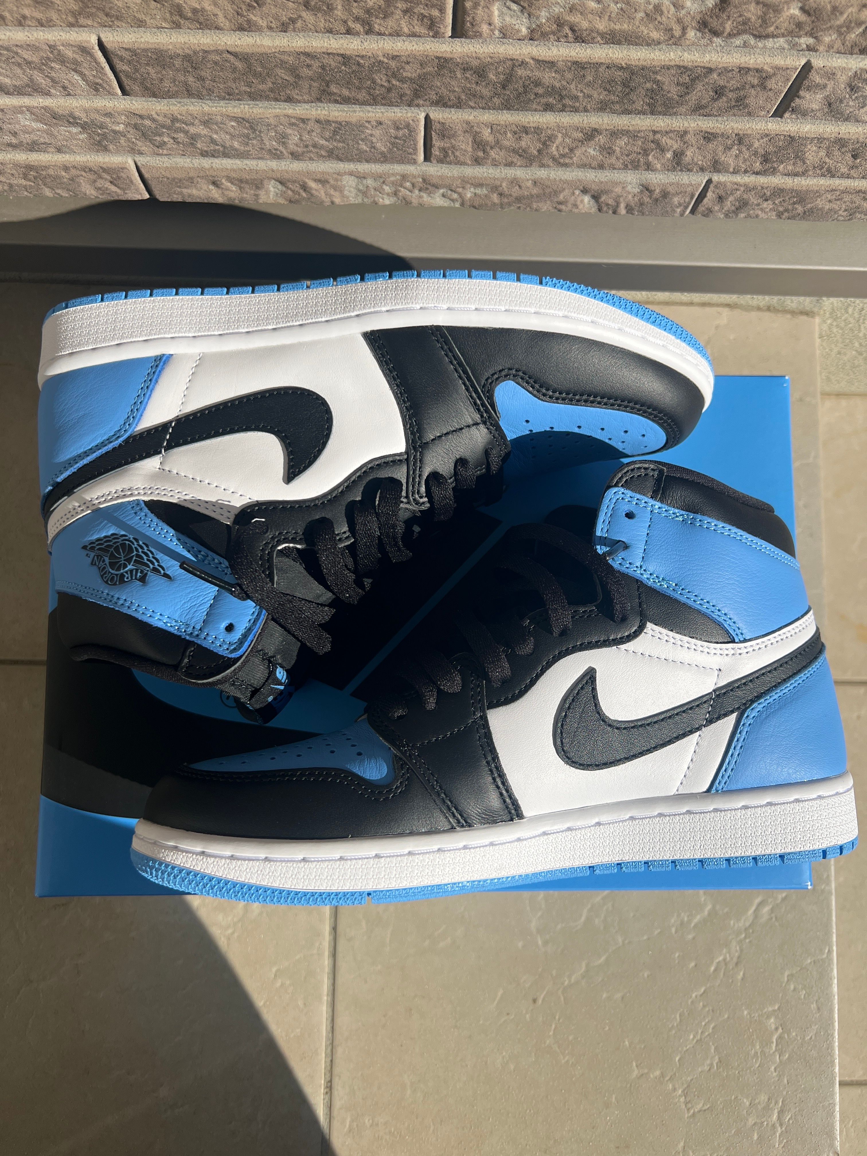Nike Air Jordan 1 Retro High OG "University Blue/UNC Toe"