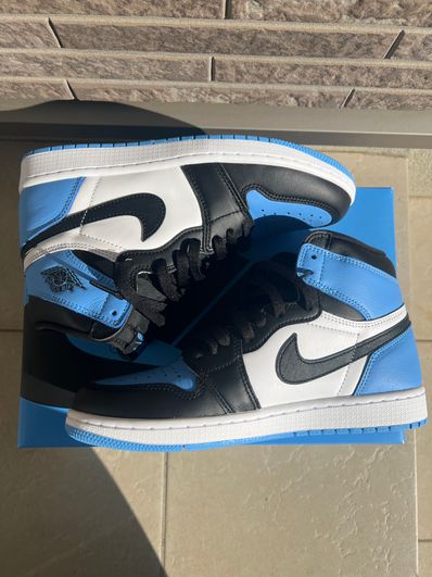 Nike Air Jordan 1 Retro High OG "University Blue/UNC Toe"