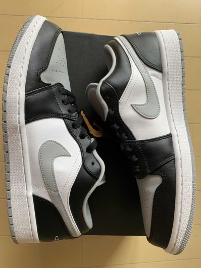 Nike Air Jordan 1 Low "Black/Light Smoke Grey"