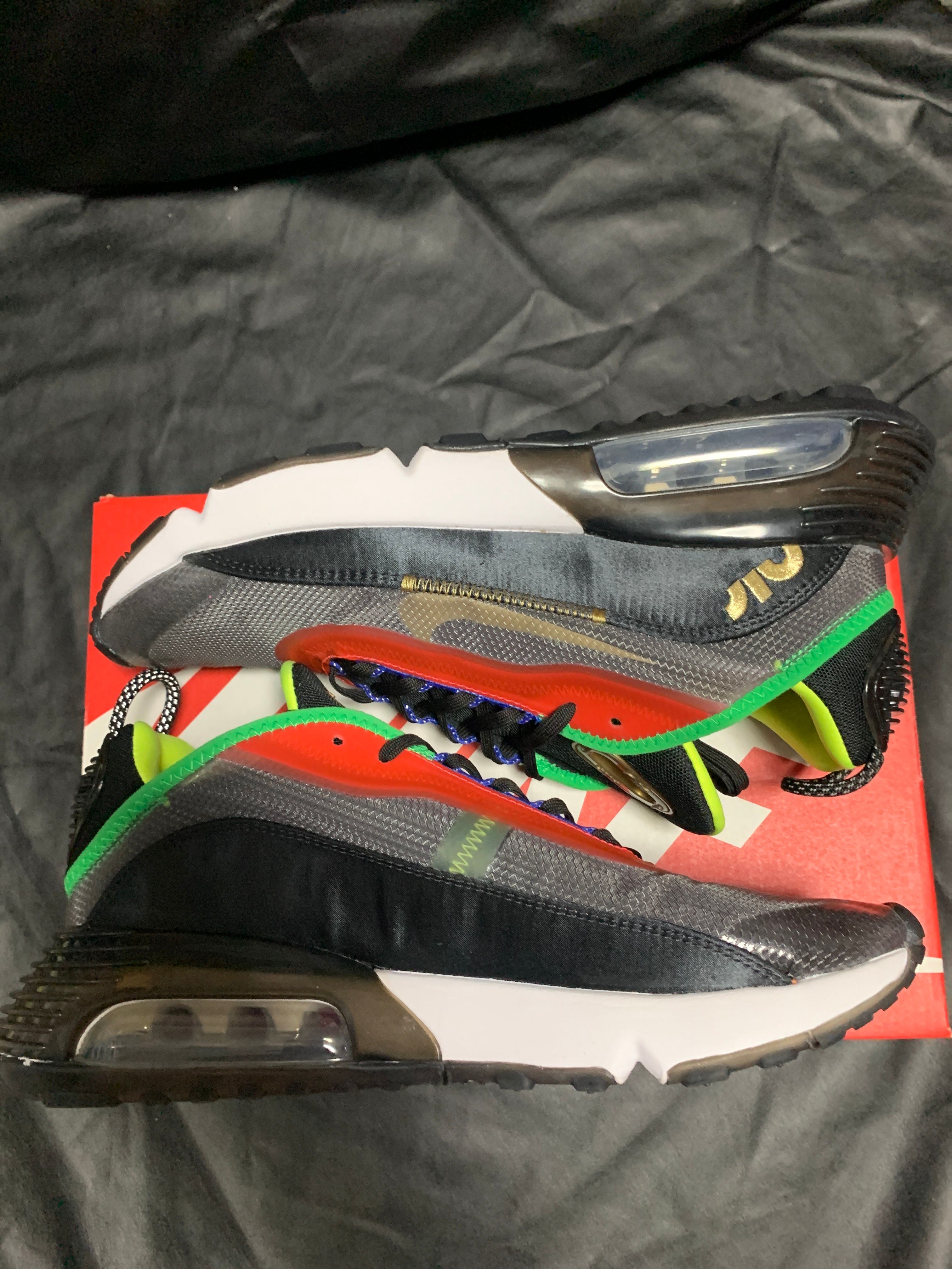 NIKE AIR MAX 2090 "HIDDEN MESSAGE"