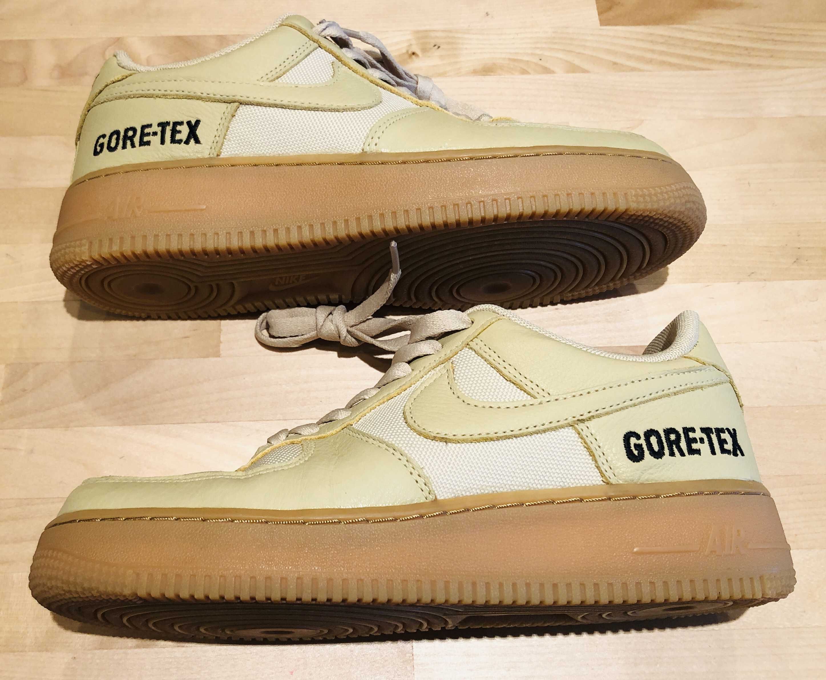 Nike Air Force 1 Low Gore-Tex "Team Gold"