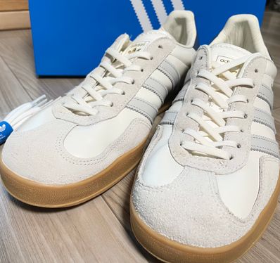 BEAUTY&YOUTH Exclusive adidas Gazelle Indoor "Core White/Grey One/Preloved Ink"
