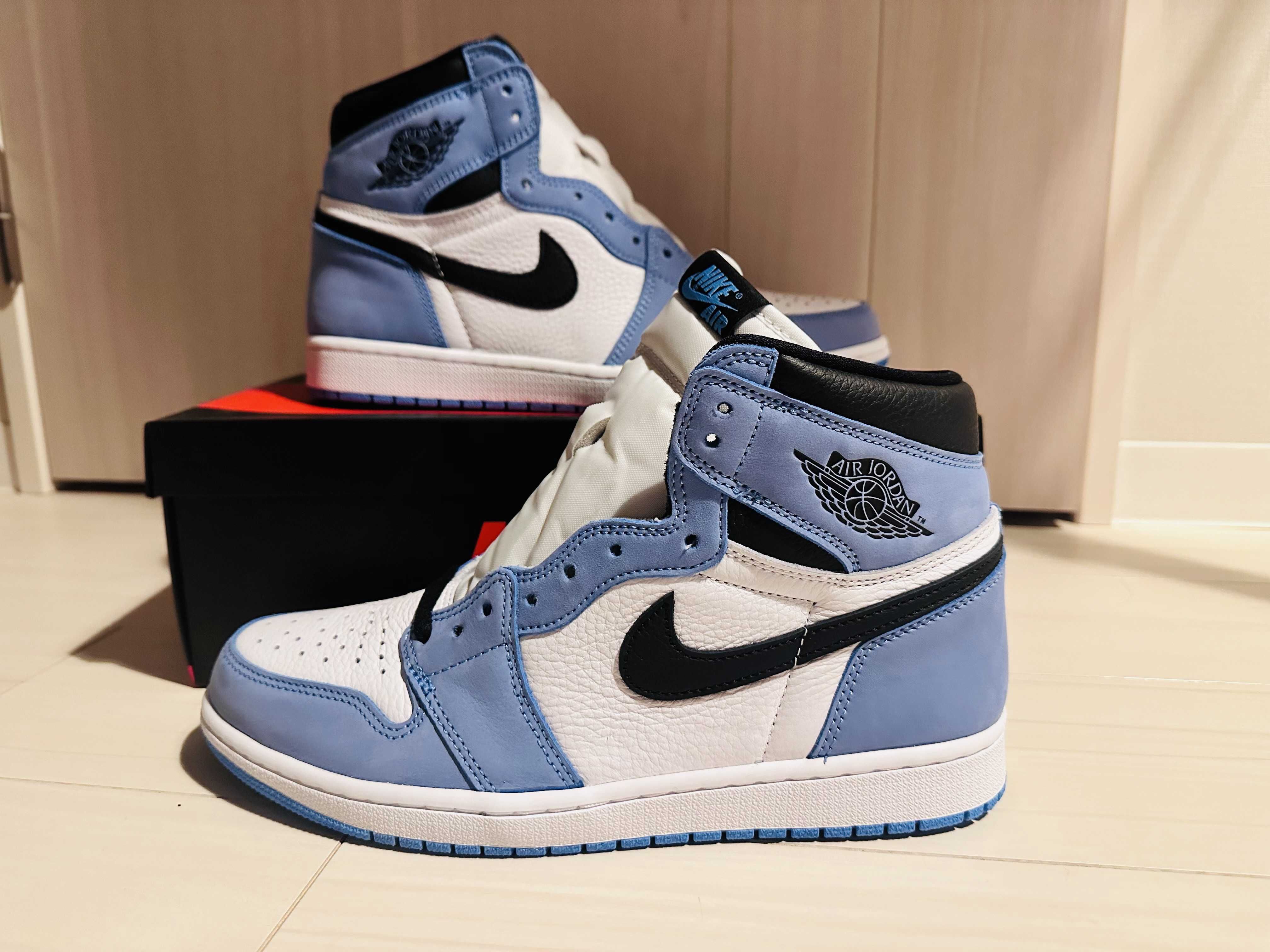 Nike Air Jordan 1 High OG "University Blue"