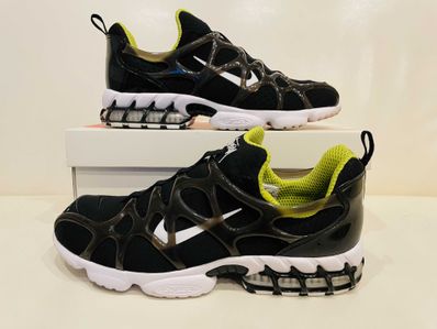 Stussy x Nike Air Zoom Kukini "Black/White/Bright Cactus"