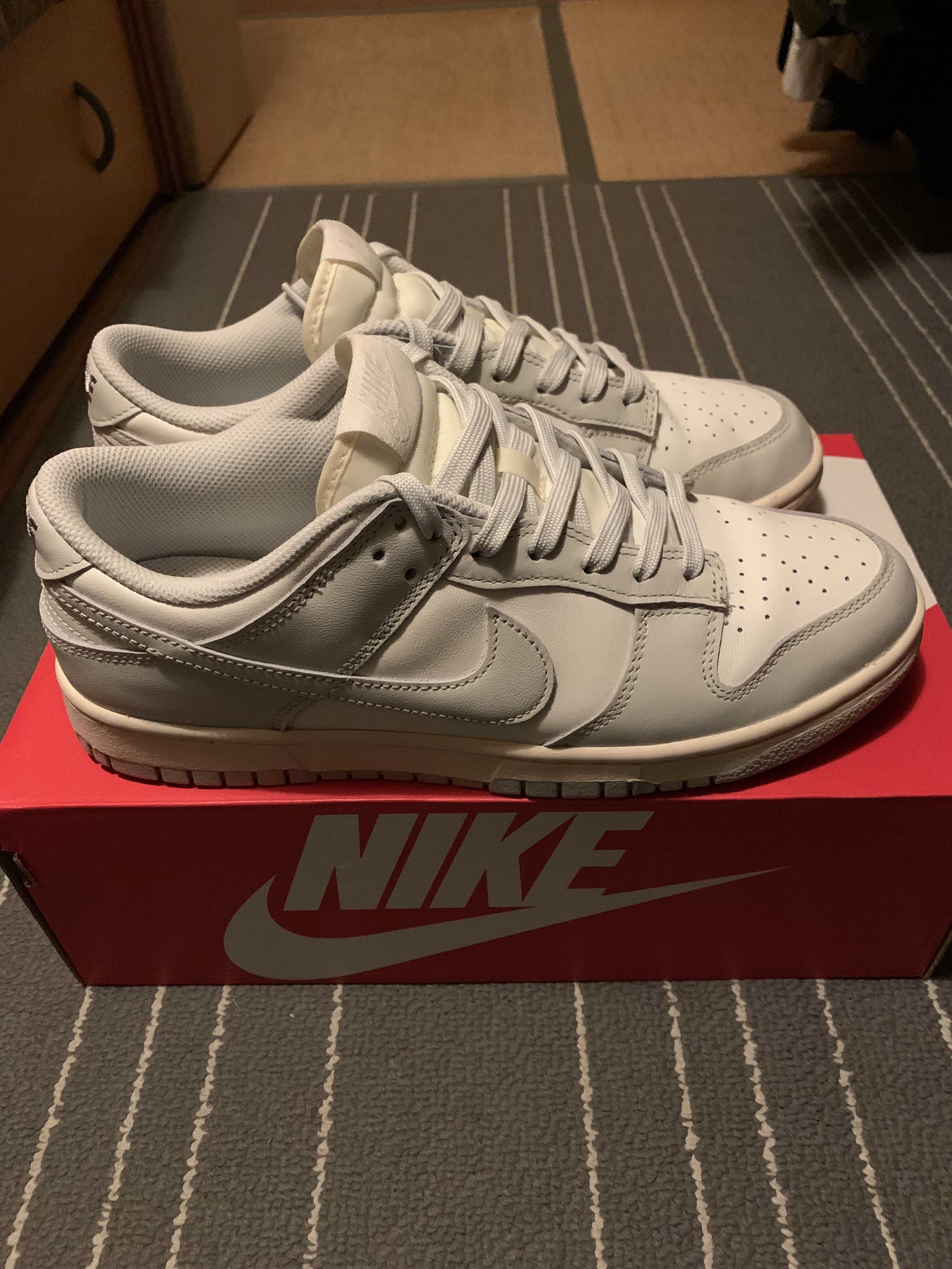 Nike Women's Dunk Low "Light Bone"