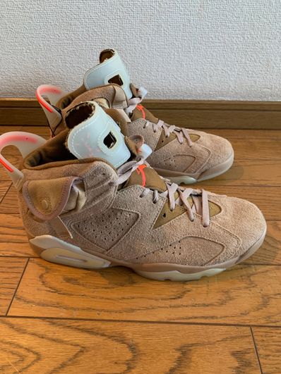 Travis Scott × Nike Air Jordan 6