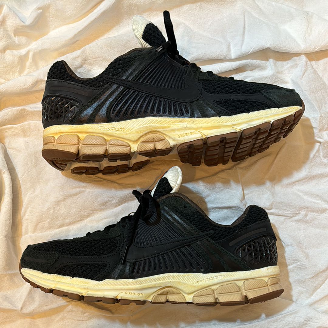 Nike Women's Zoom Vomero 5 Running Rabbit "Black"