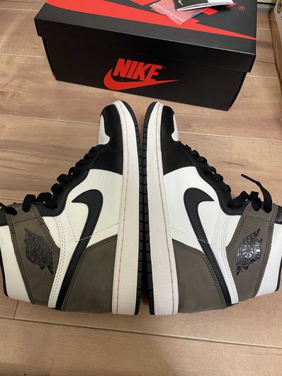 Nike Air Jordan 1 High OG "Sail/Dark Mocha/Black"