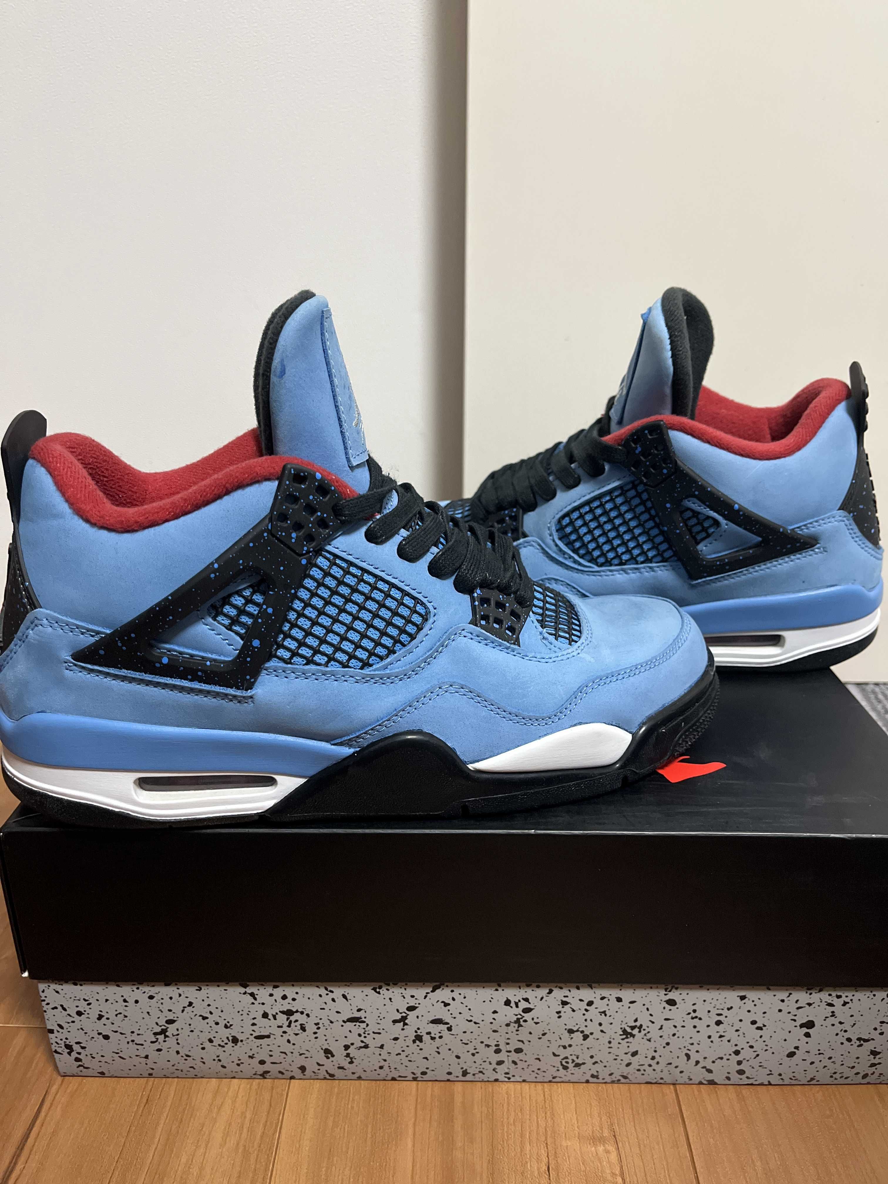 Travis Scott × Nike Air Jordan 4 Retro Cactus Jack "University Blue"