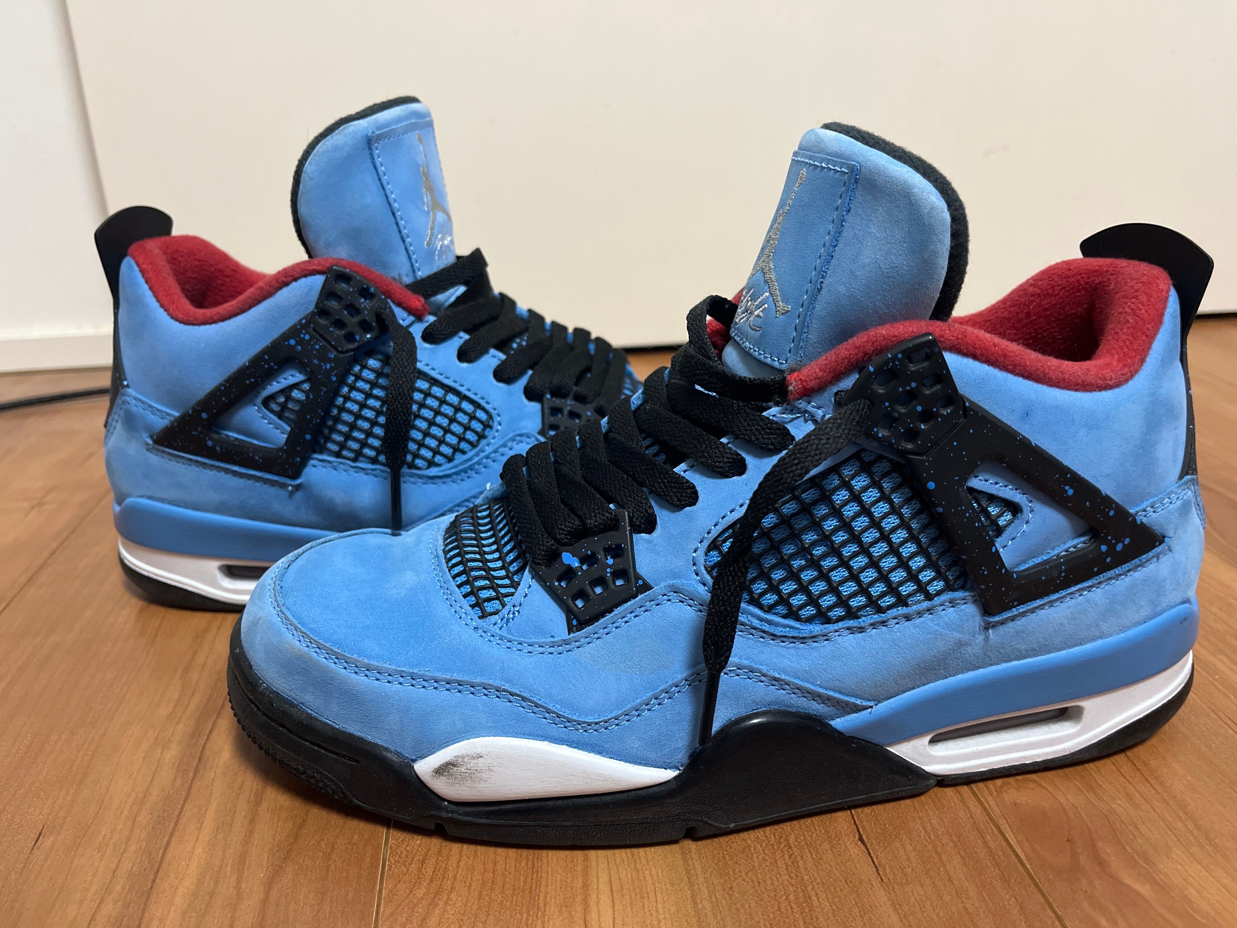 Travis Scott × Nike Air Jordan 4 Retro Cactus Jack "University Blue"
