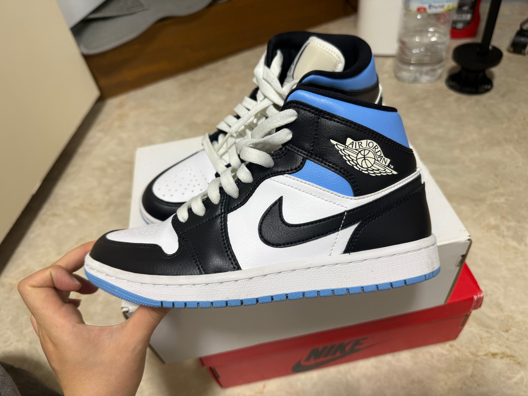 Nike Women's Air Jordan 1 Mid "Black/University Blue"