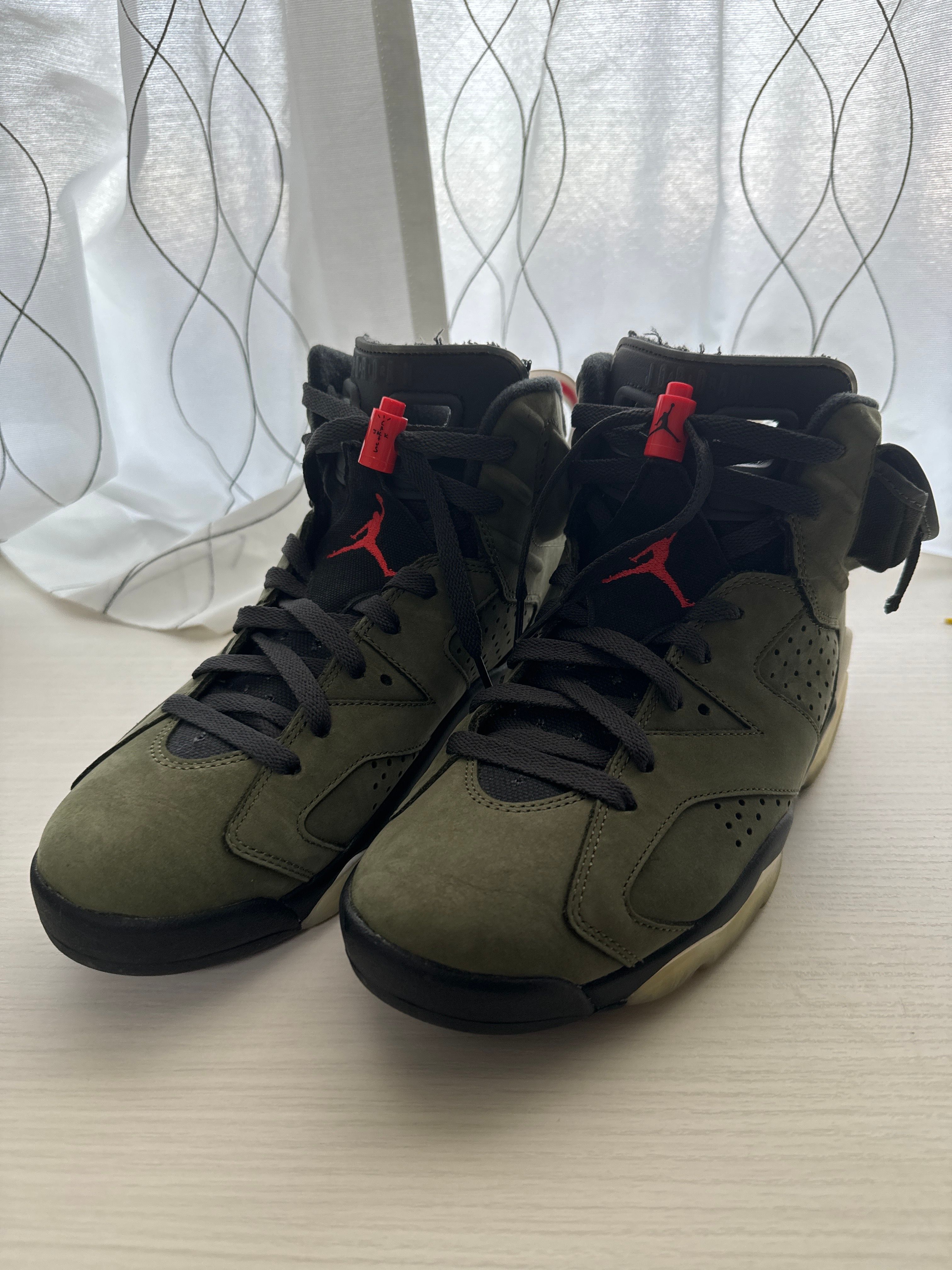 Travis Scott × Nike Air Jordan 6 Retro "Medium Olive"